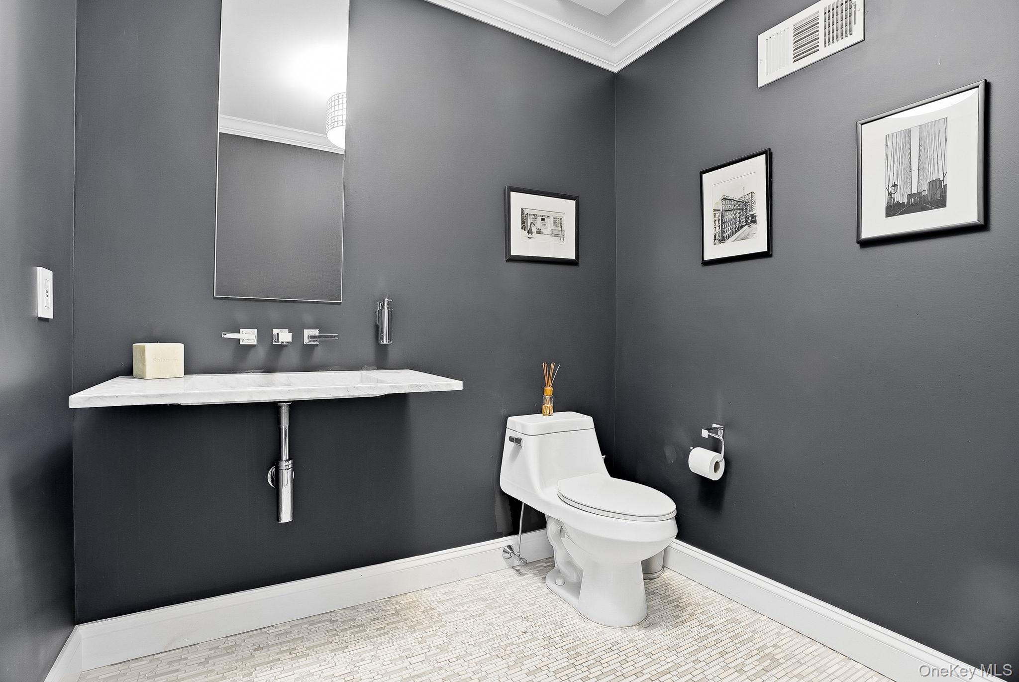 #19 photo, 2 Hemlock Rise, Armonk , NY 10504