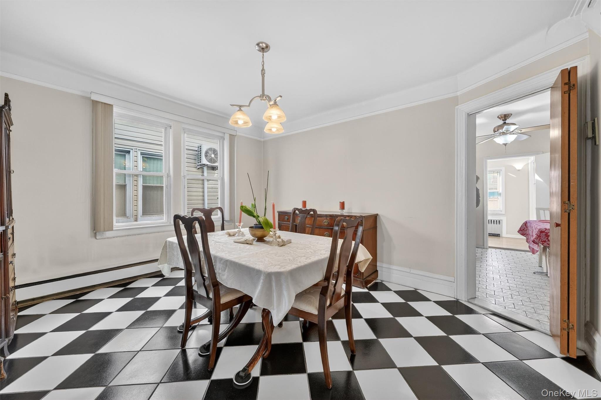 #8 photo, 2727 Matthews Avenue, 브롱크스 Bronx , NY 10467