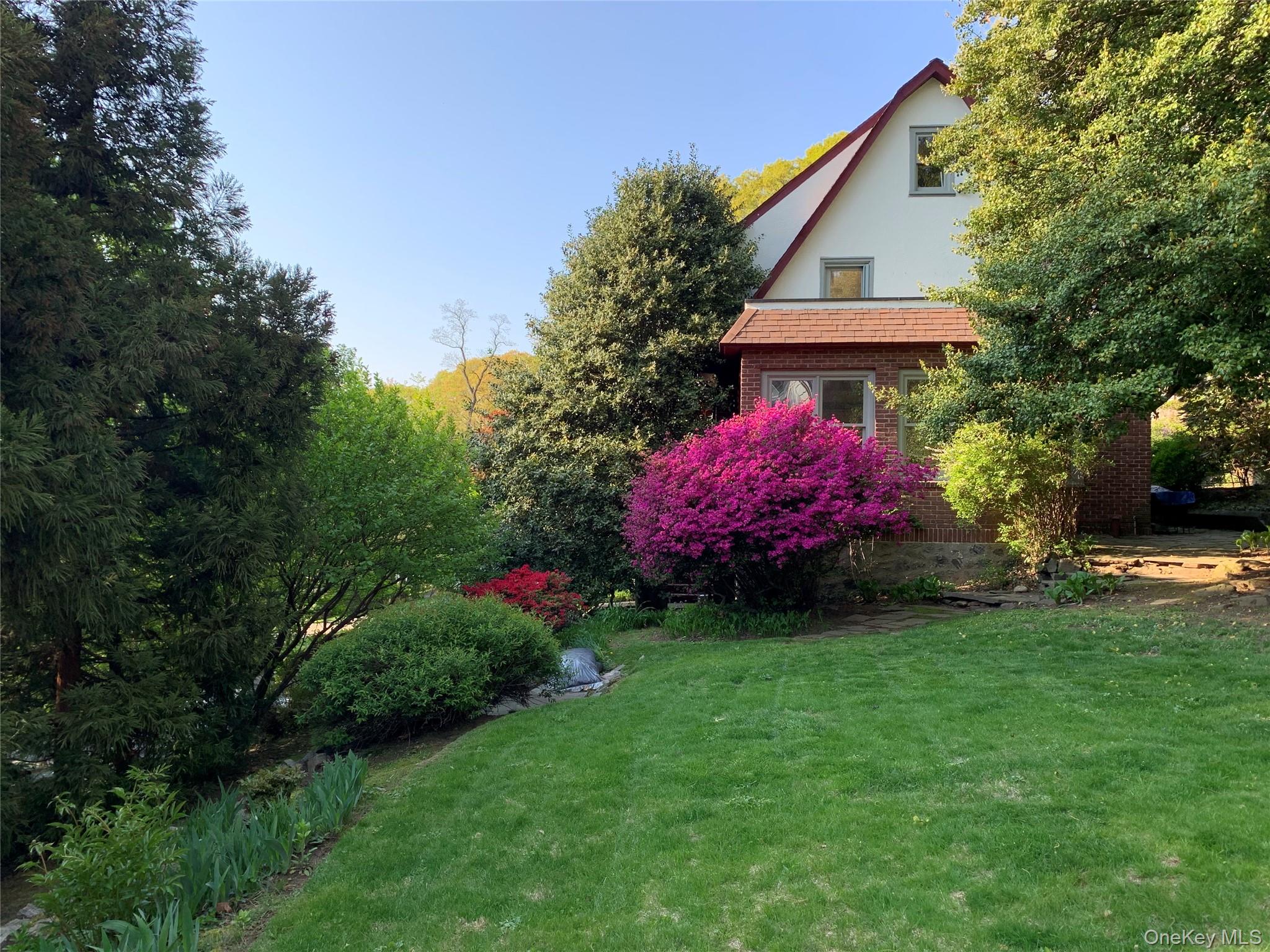 #2 photo, 61 Pinecrest Drive, Hastings-on-Hudson , NY 10706