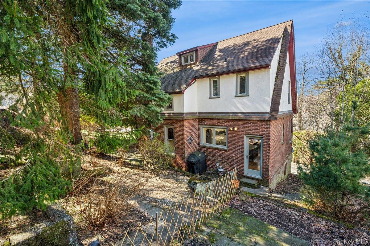 #3 photo, 61 Pinecrest Drive, Hastings-on-Hudson , NY 10706