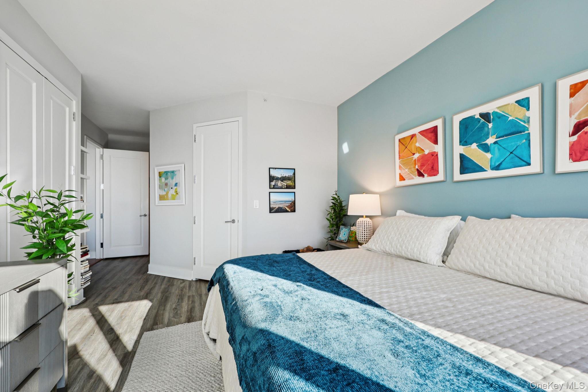 #17 photo, 175 Huguenot Street, New Rochelle , NY 10801