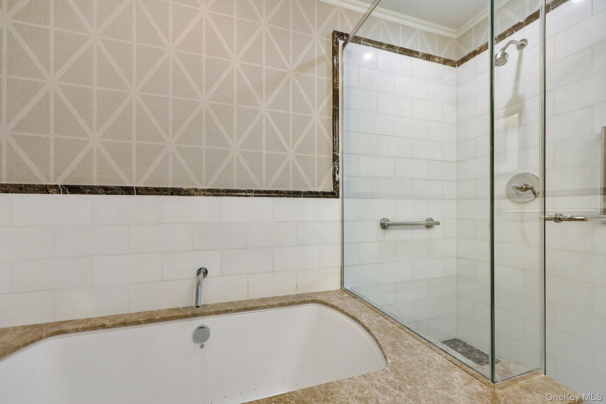 #20 photo, 175 Huguenot Street, New Rochelle , NY 10801