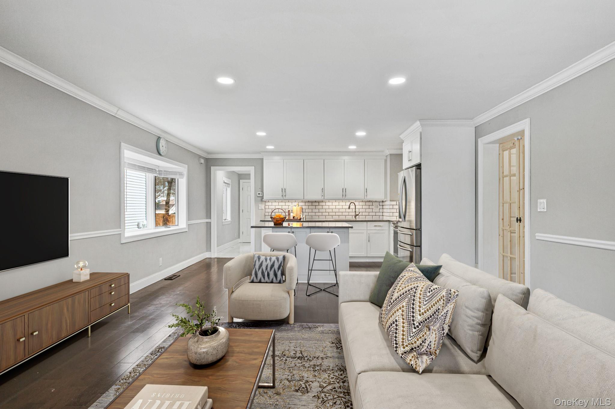 #10 photo, 43 Clifford Place, Harrison , NY 10528