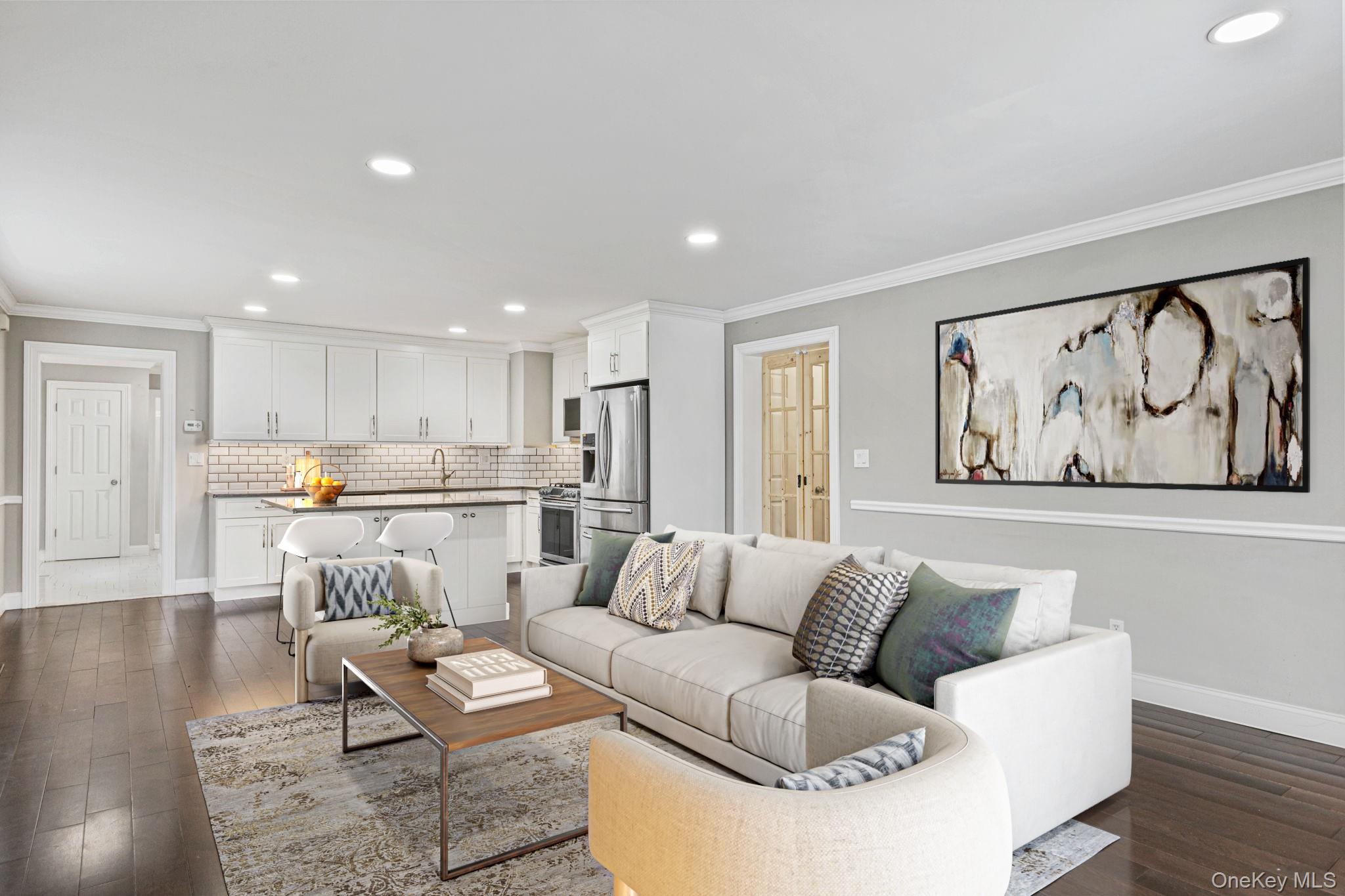 #11 photo, 43 Clifford Place, Harrison , NY 10528