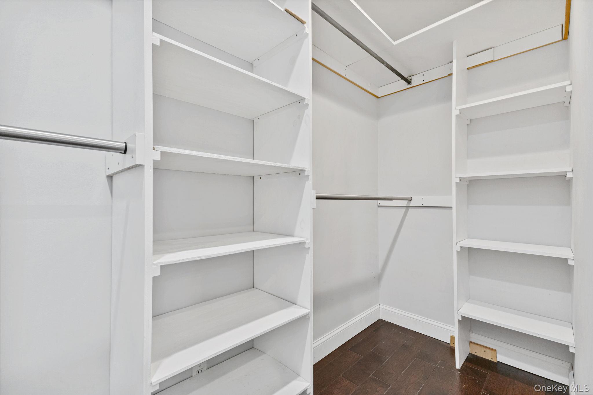 #15 photo, 43 Clifford Place, Harrison , NY 10528