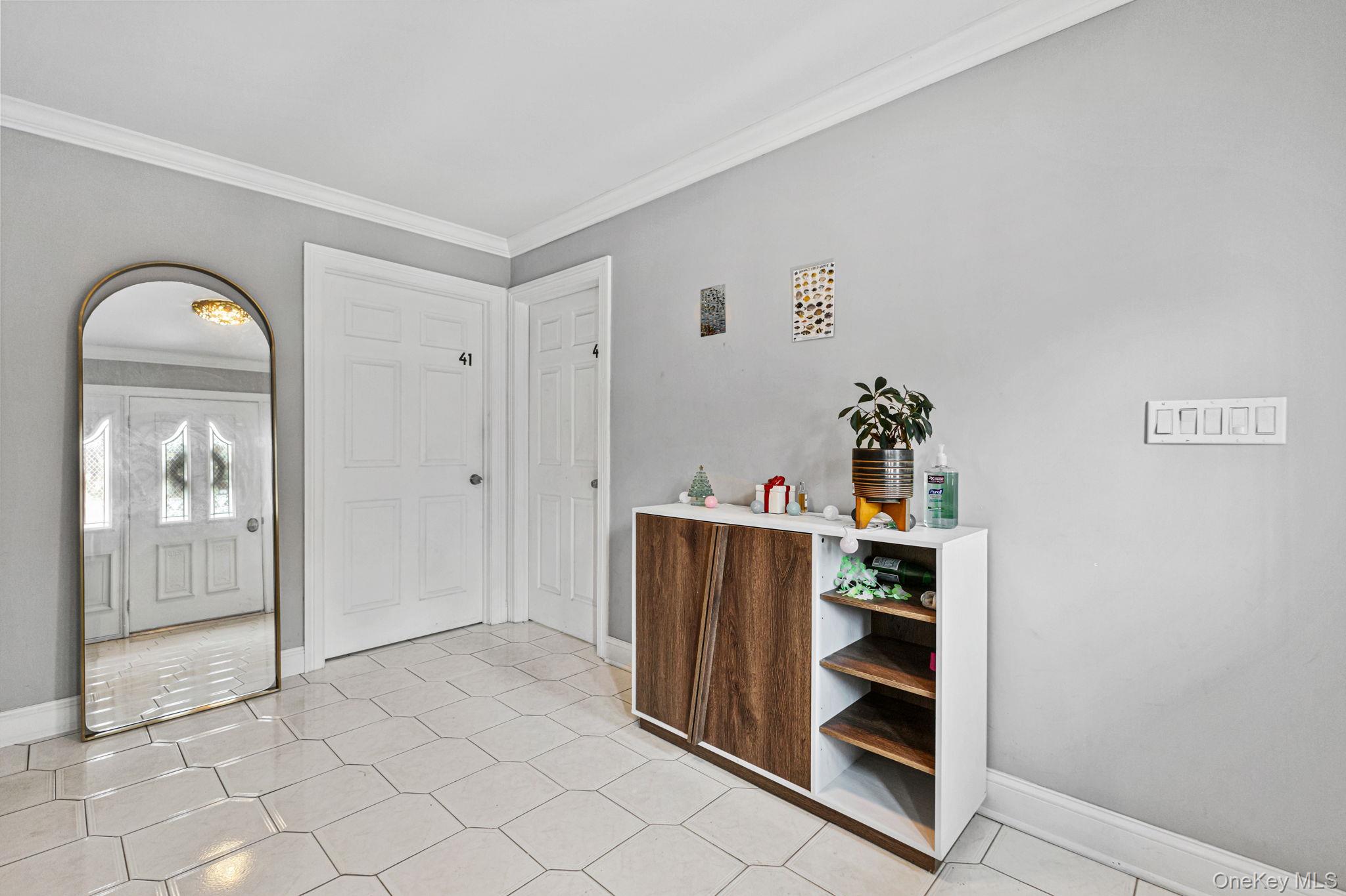 #2 photo, 43 Clifford Place, Harrison , NY 10528