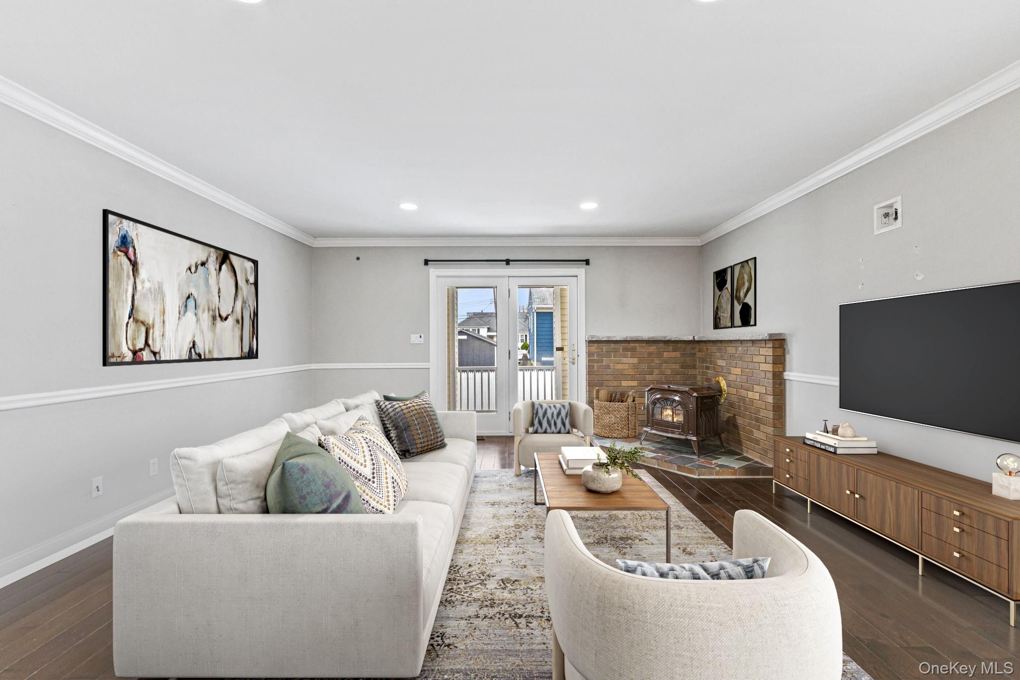 #7 photo, 43 Clifford Place, Harrison , NY 10528