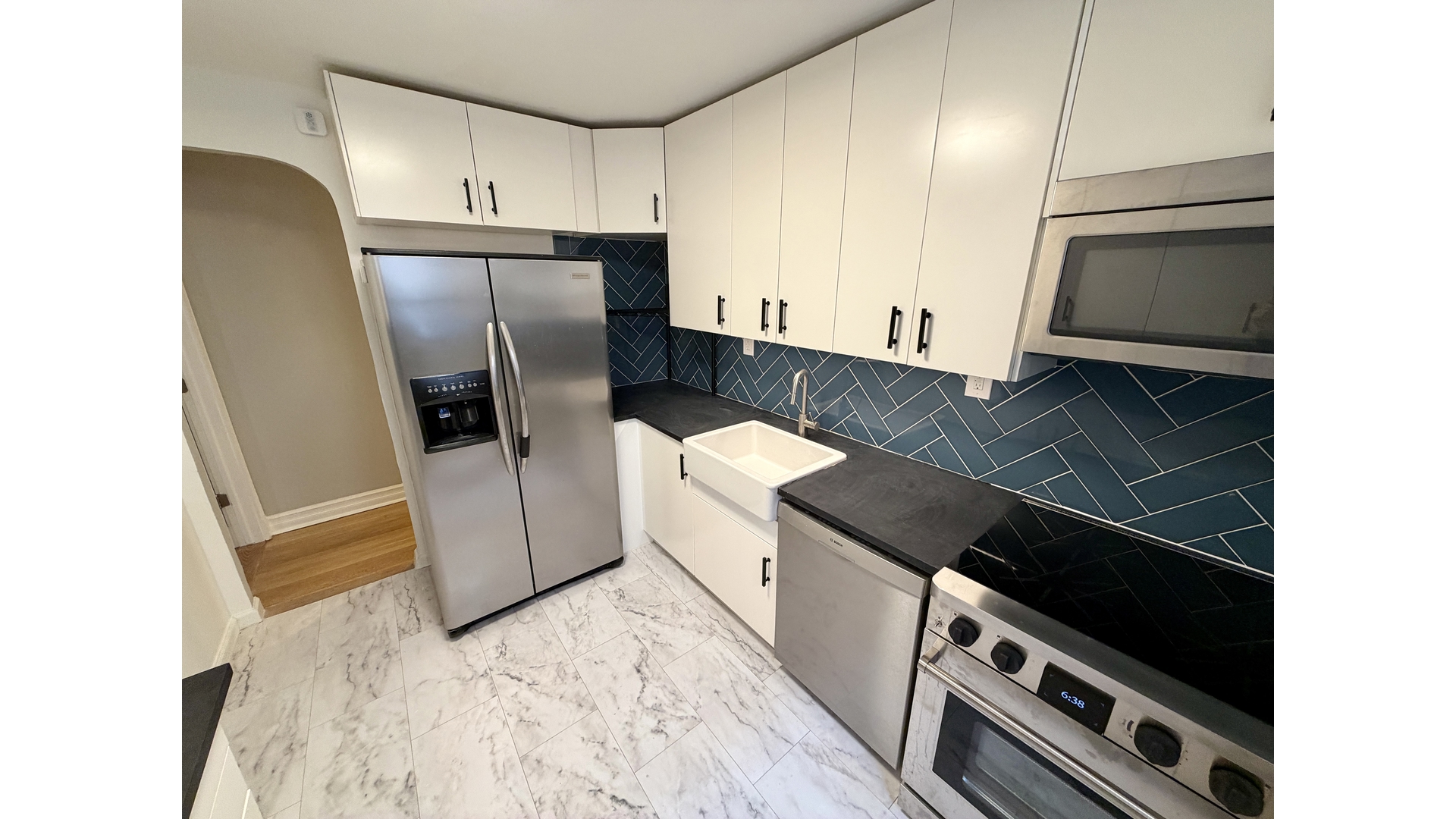 #6 photo, 445 W 240TH Street, 브롱크스 Fieldston , NY 10463