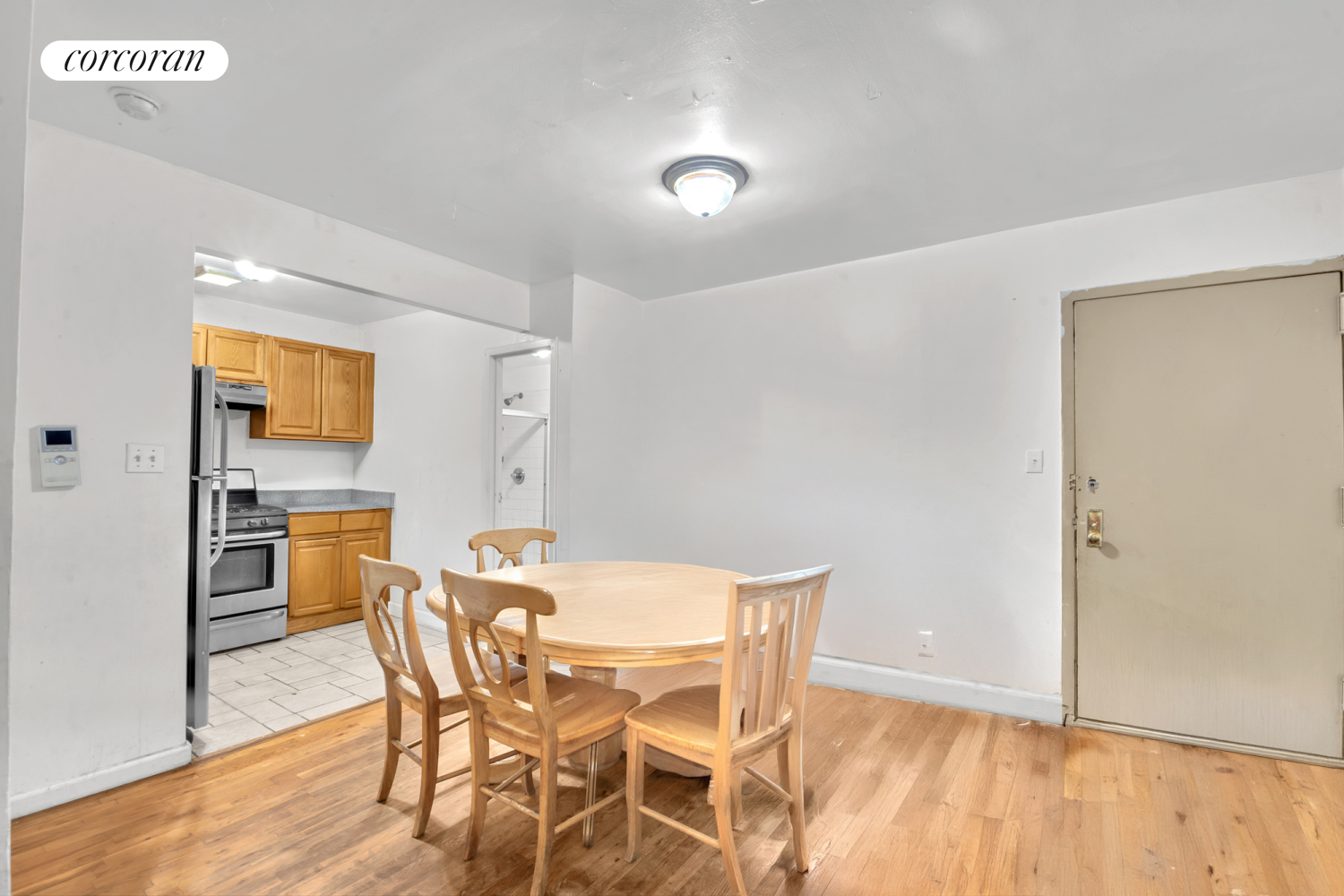 #10 photo, 11-46 WELLING Court, কুইন্‌স Astoria , NY 11102