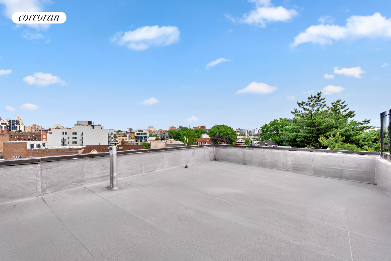 #20 photo, 11-46 WELLING Court, কুইন্‌স Astoria , NY 11102