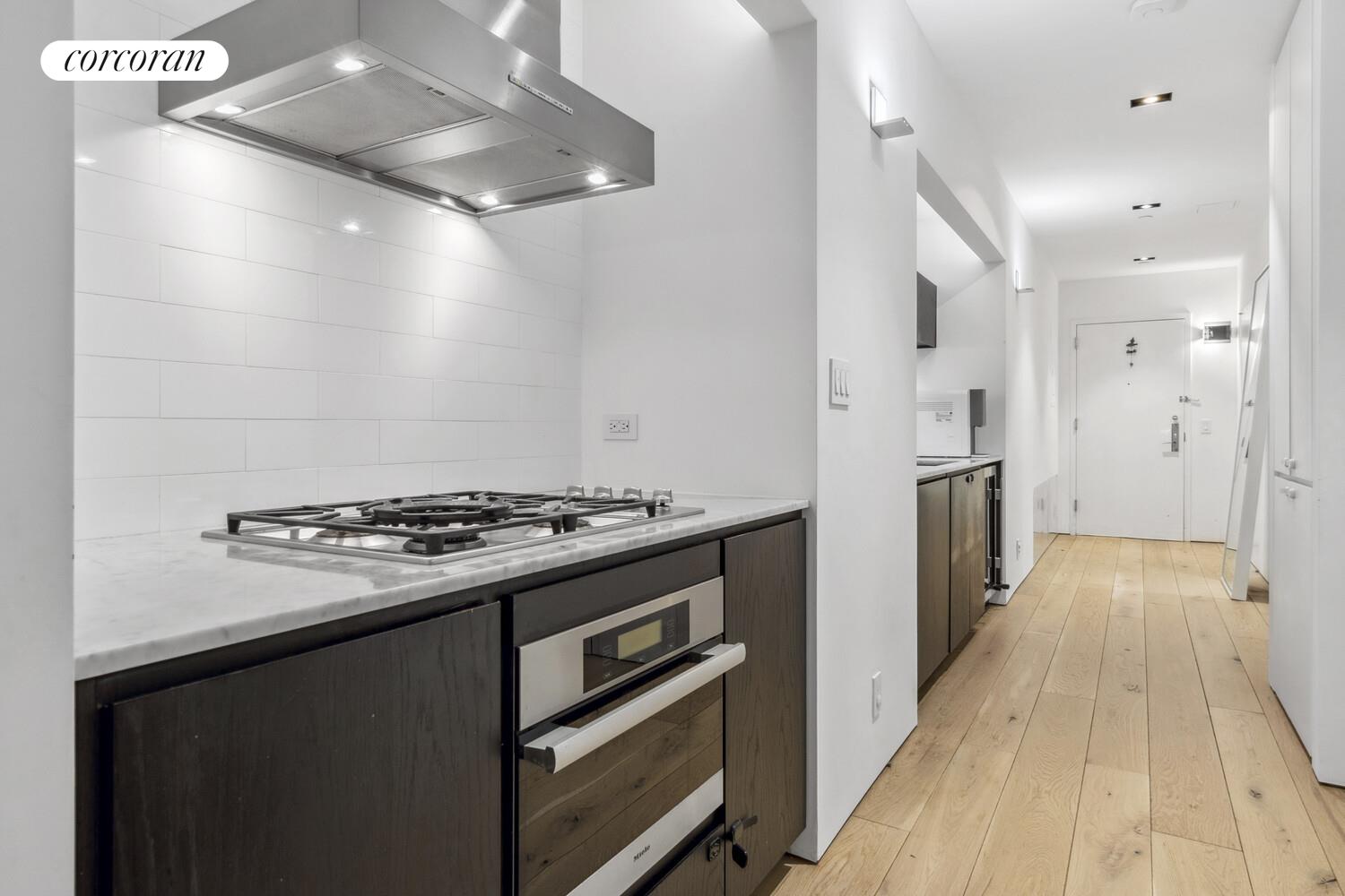 #8 photo, 15 BROAD Street, Financial District , NY 10005