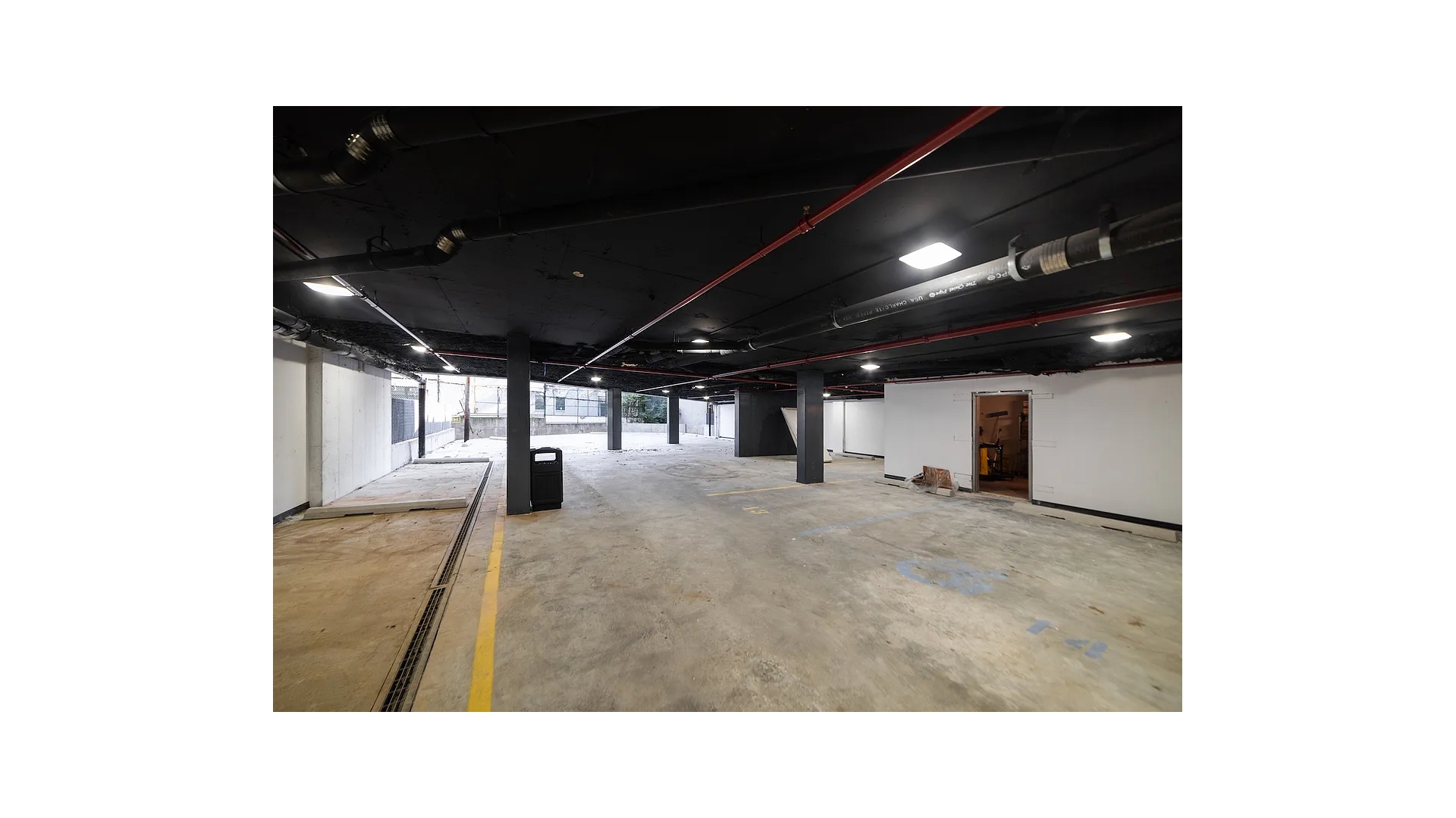 #3 photo, 1042 PRESIDENT Street, 브루클린 Crown Heights , NY 11225