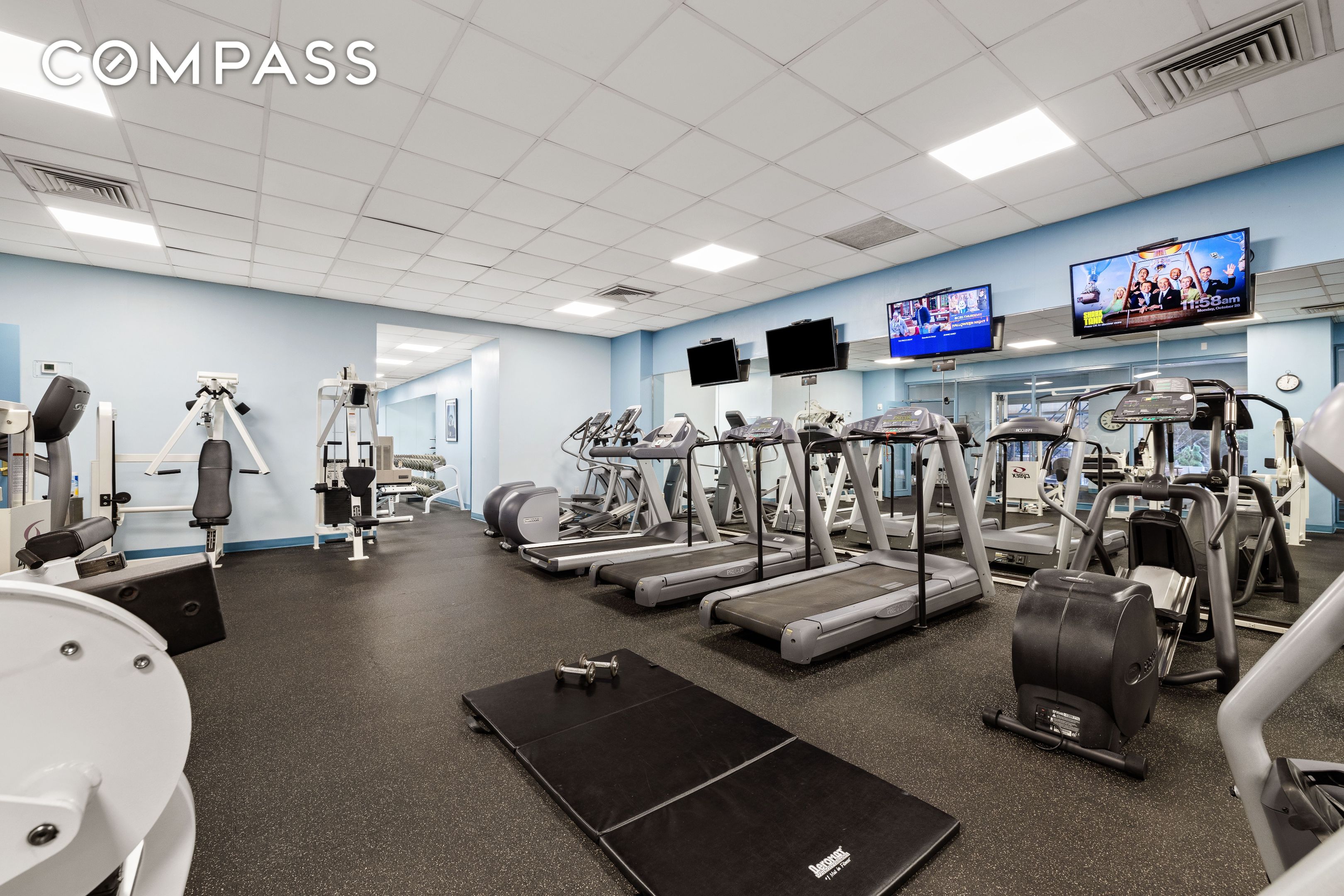 #14 photo, 201 W 72nd Street, Upper West Side , NY 10023