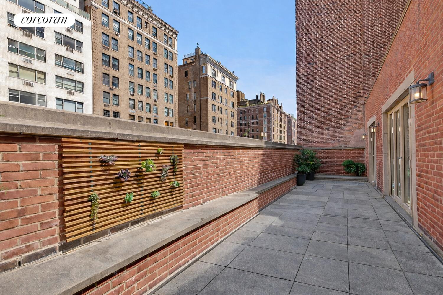 #13 photo, 40 E 72ND Street, Lenox Hill , NY 10021