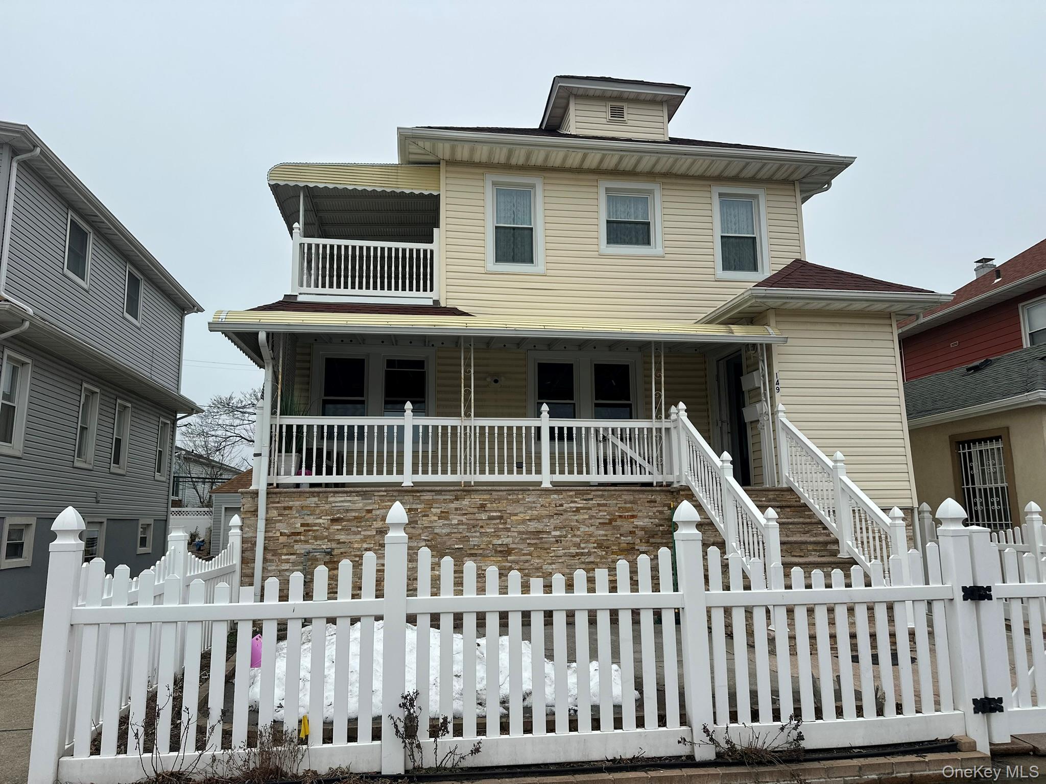#1 photo, 149 W Market Street, Long Beach , NY 11561