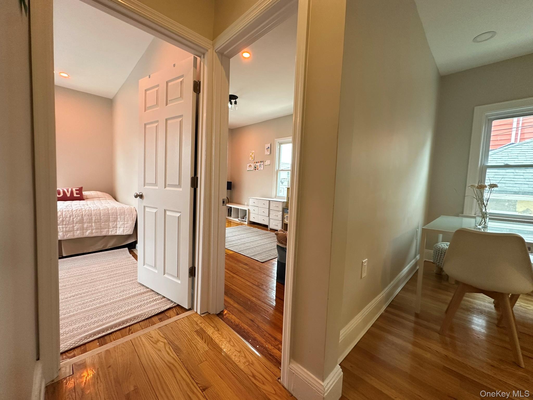 #10 photo, 149 W Market Street, Long Beach , NY 11561