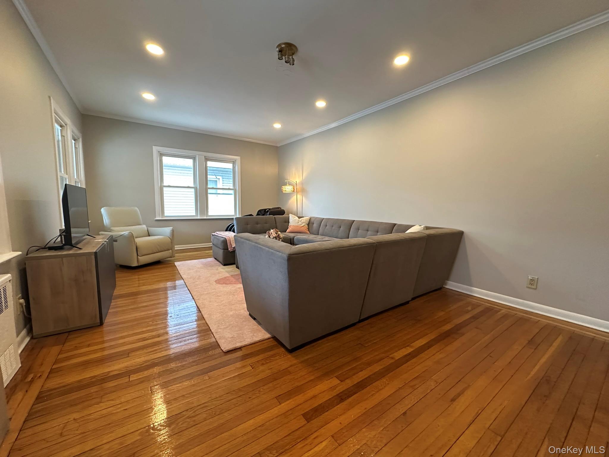 #20 photo, 149 W Market Street, Long Beach , NY 11561