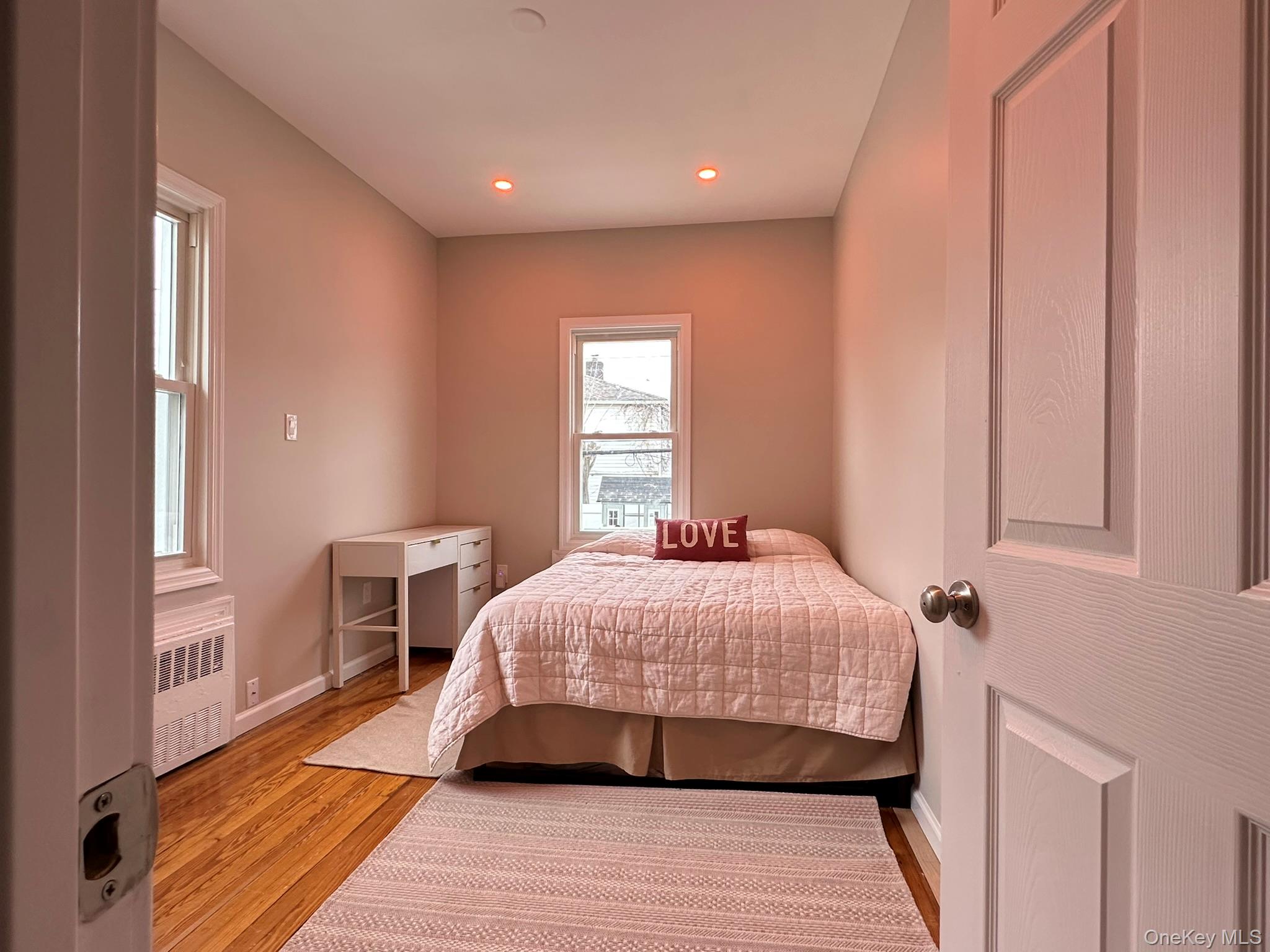 #5 photo, 149 W Market Street, Long Beach , NY 11561