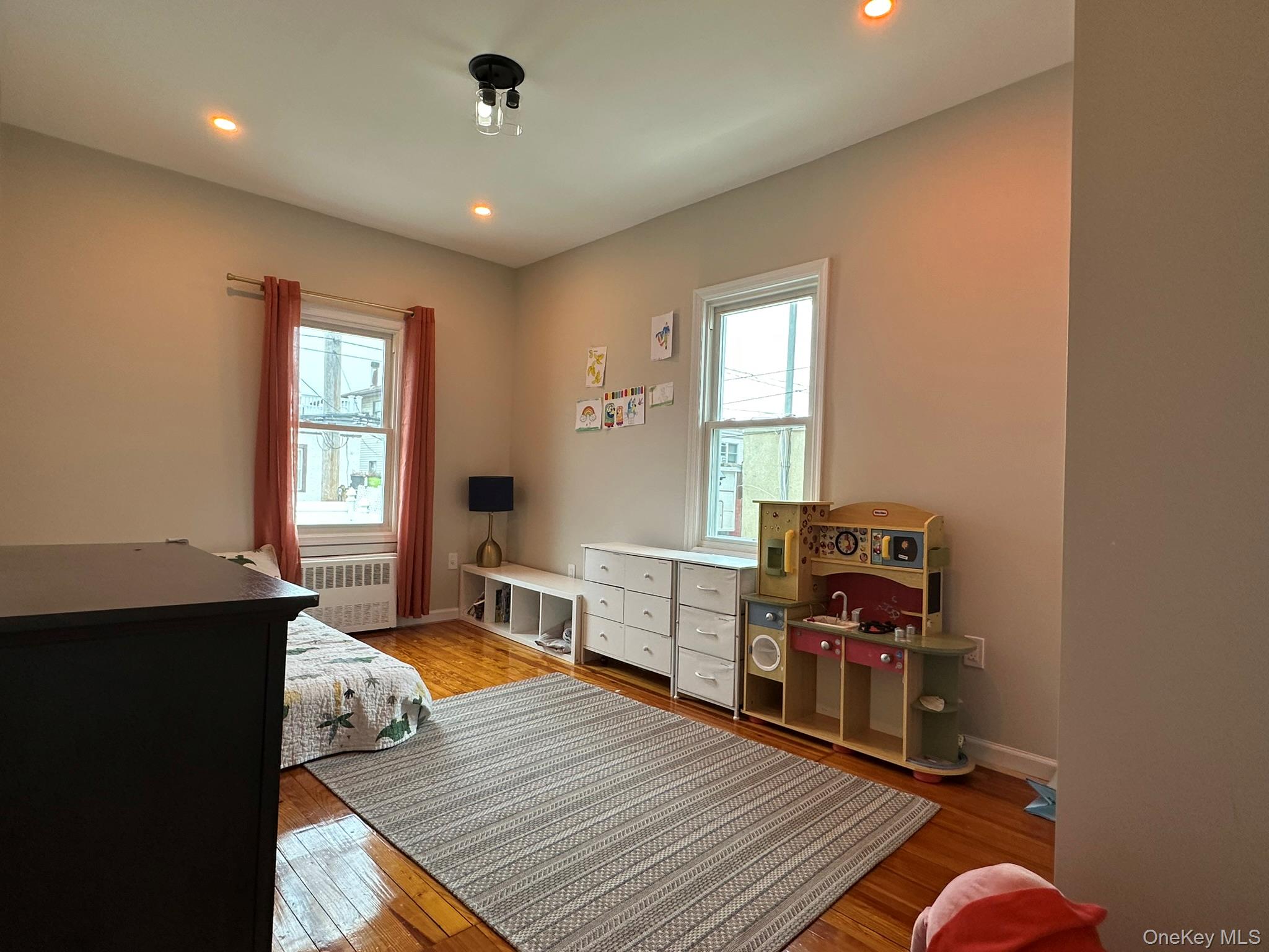 #8 photo, 149 W Market Street, Long Beach , NY 11561