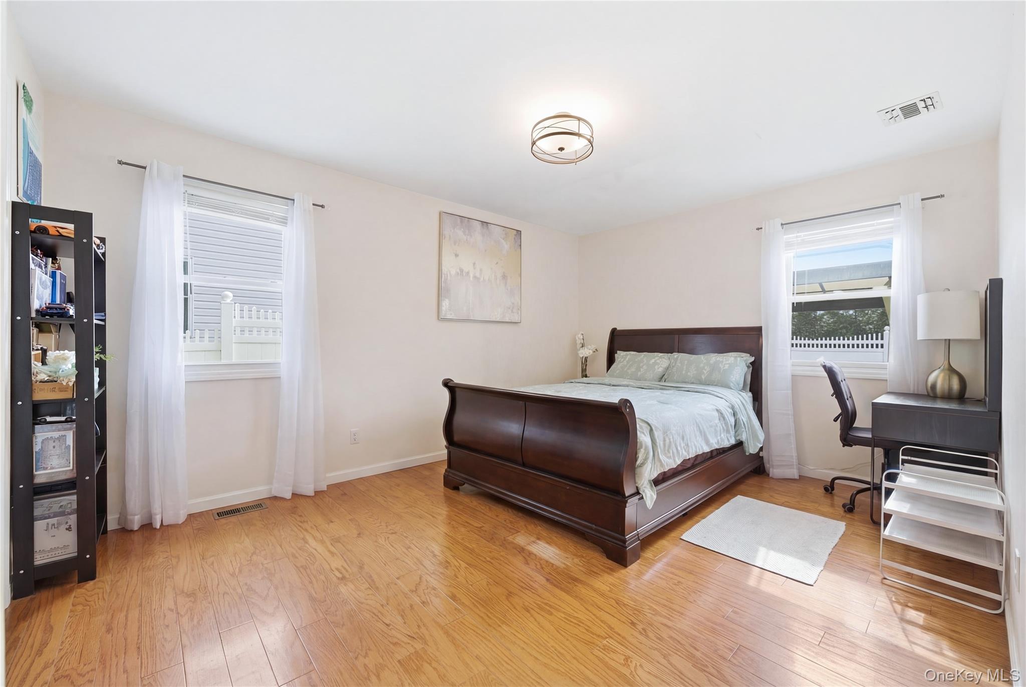 #18 photo, 1100 Jefferson Place, Baldwin , NY 11510