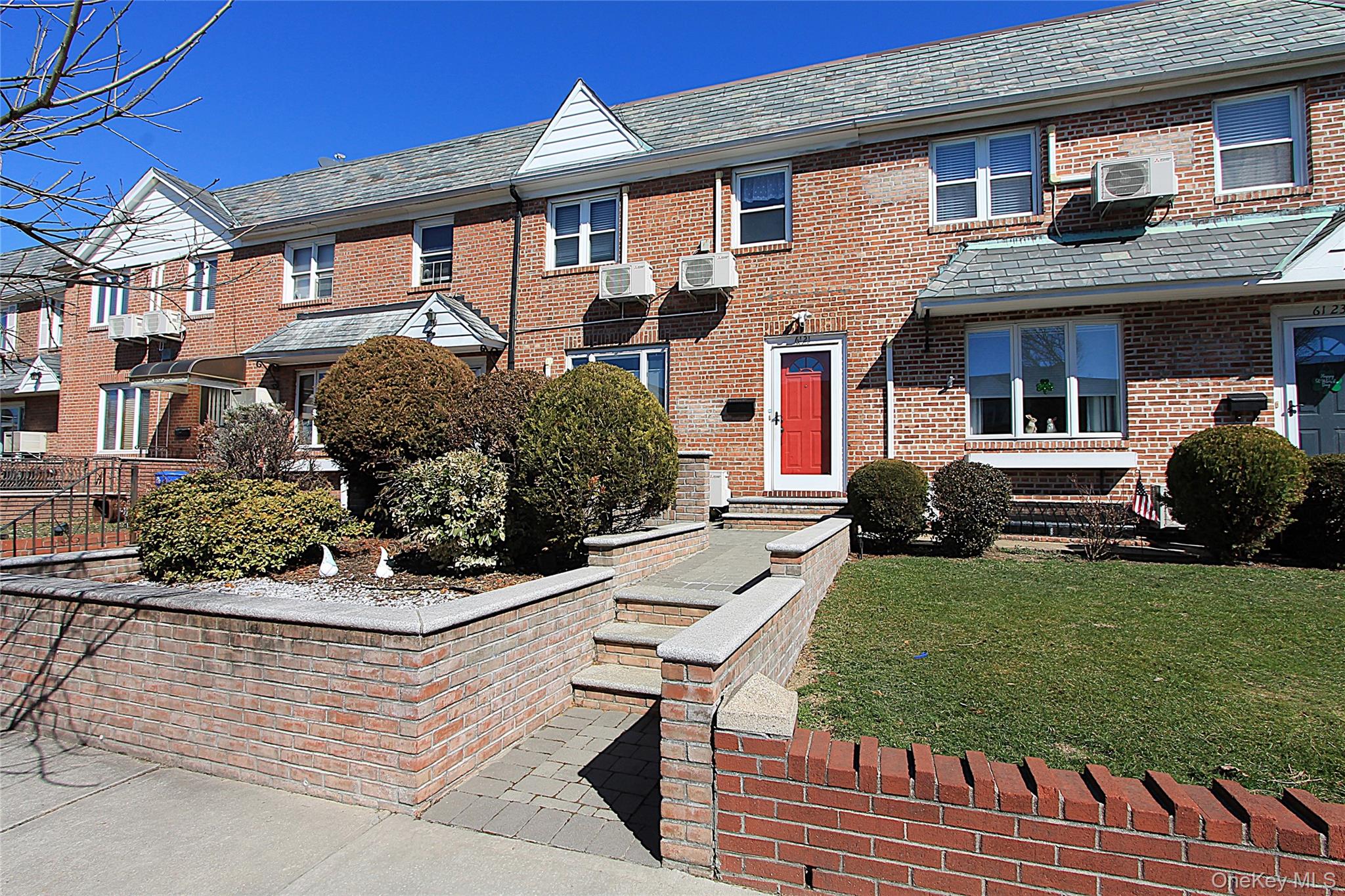 #1 photo, 61-21 81st Street, Middle Village , NY 11379