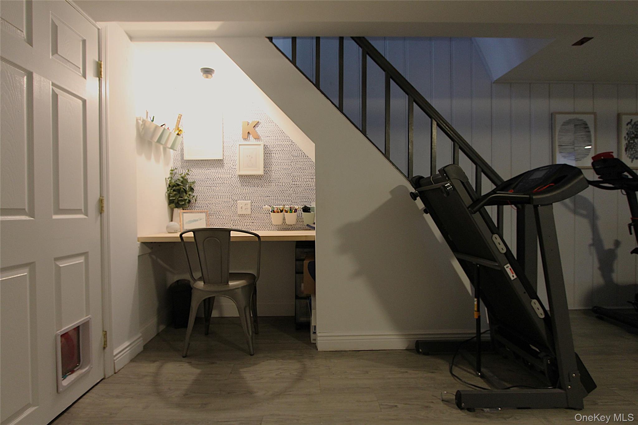 #19 photo, 61-21 81st Street, Middle Village , NY 11379