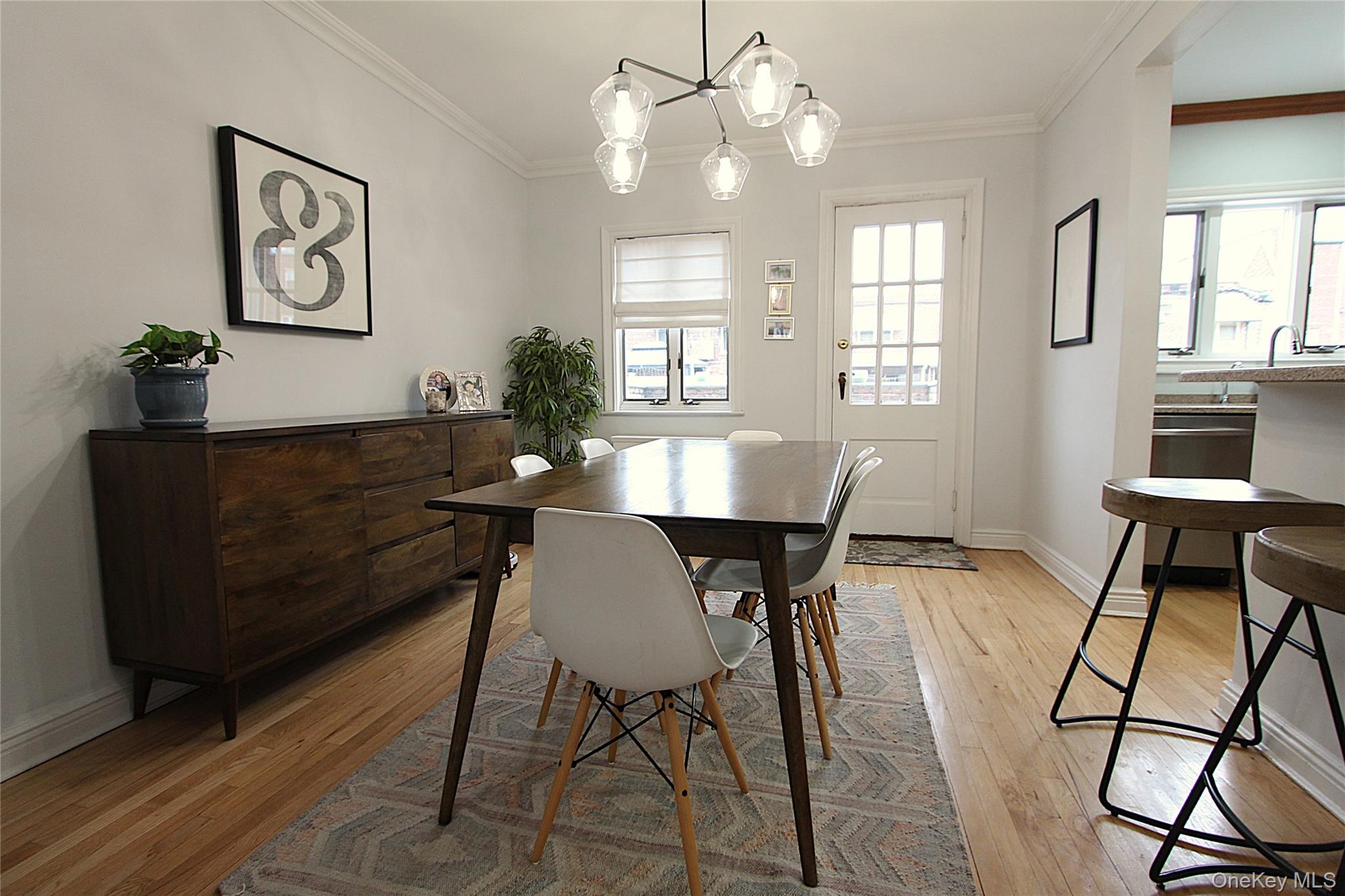 #9 photo, 61-21 81st Street, Middle Village , NY 11379