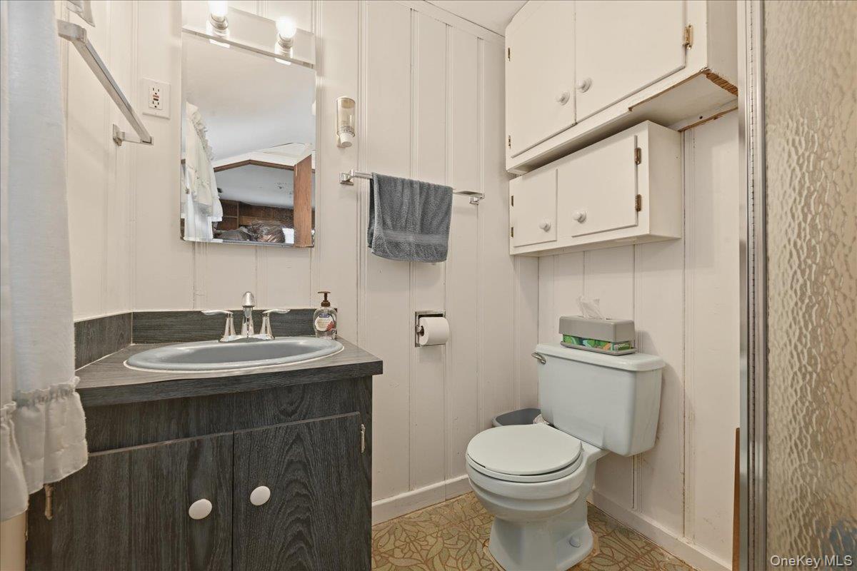 #14 photo, 25 Raymond Street, Rockville Centre , NY 11570