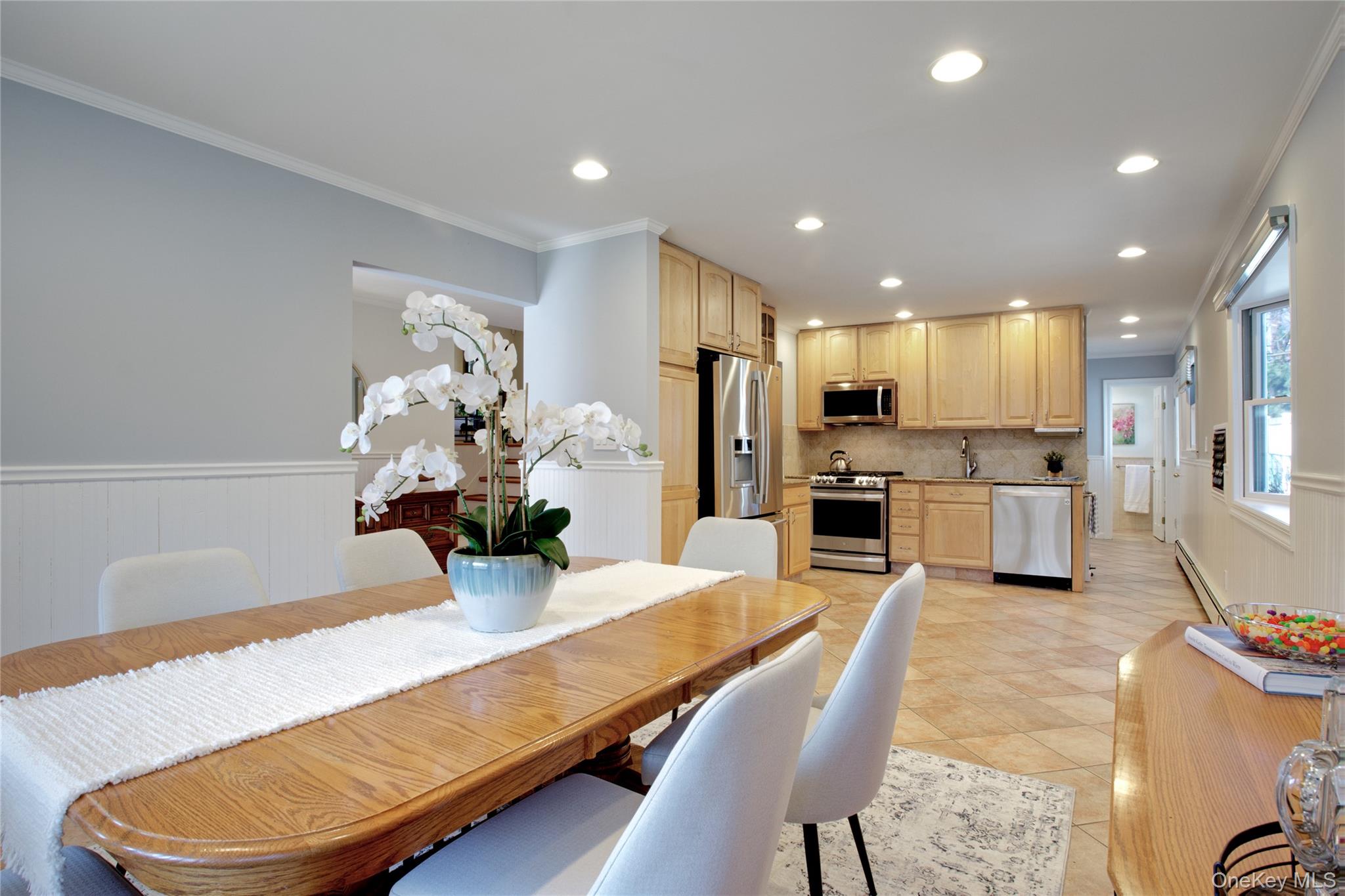 #5 photo, 119 Radcliff Avenue, ناسو Port Washington , NY 11050