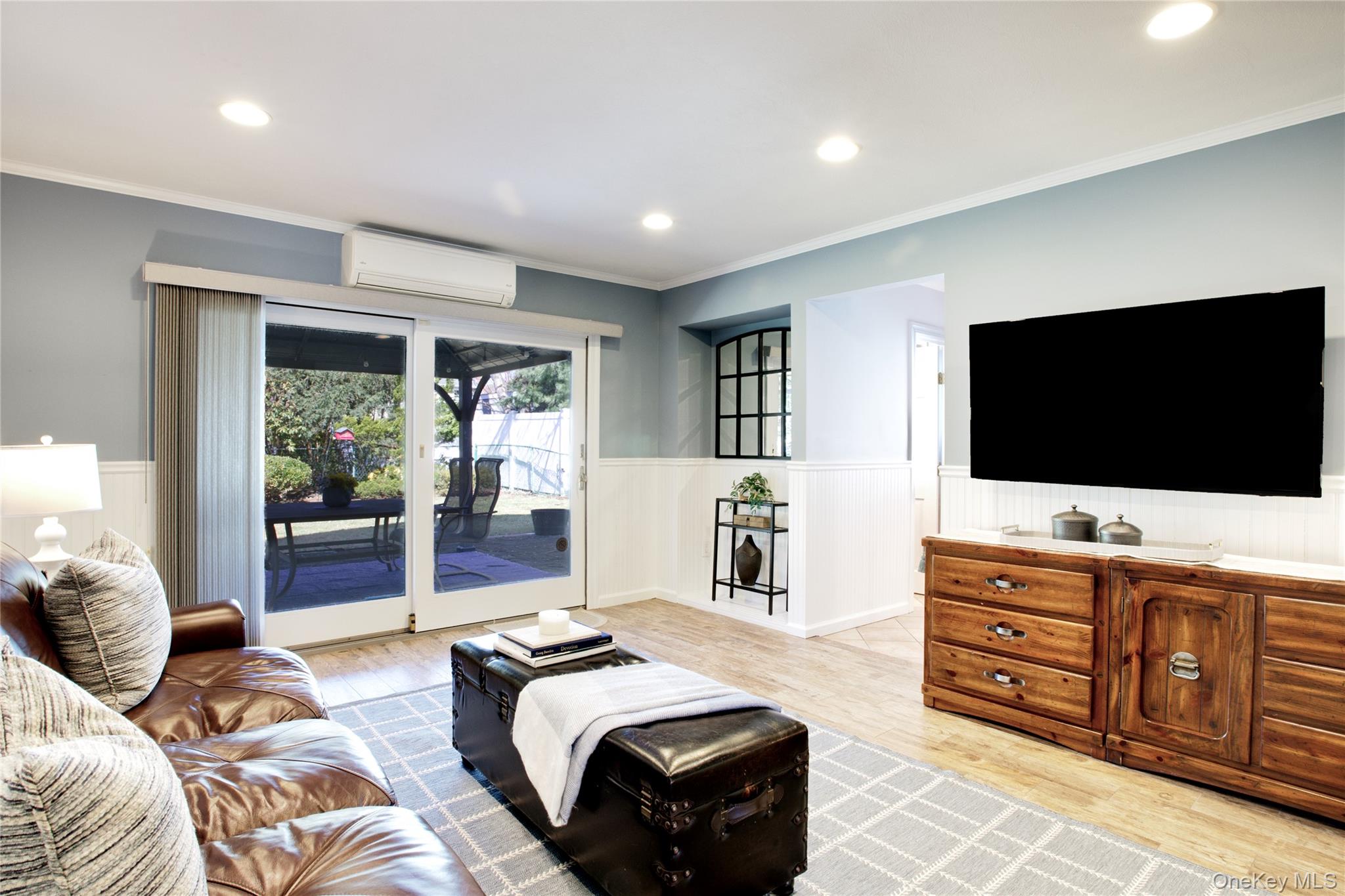 #8 photo, 119 Radcliff Avenue, ناسو Port Washington , NY 11050