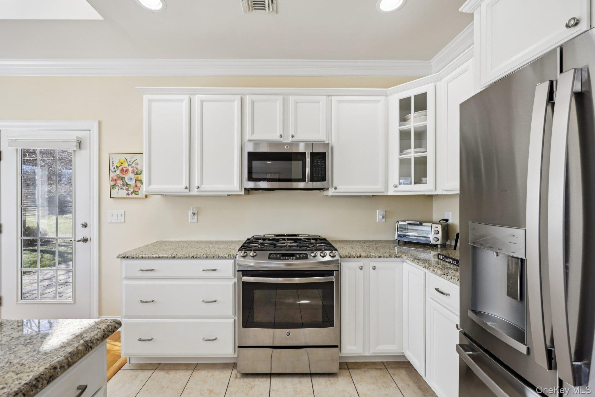 #19 photo, 153 Stoneleigh Drive, سوفولك Riverhead , NY 11901