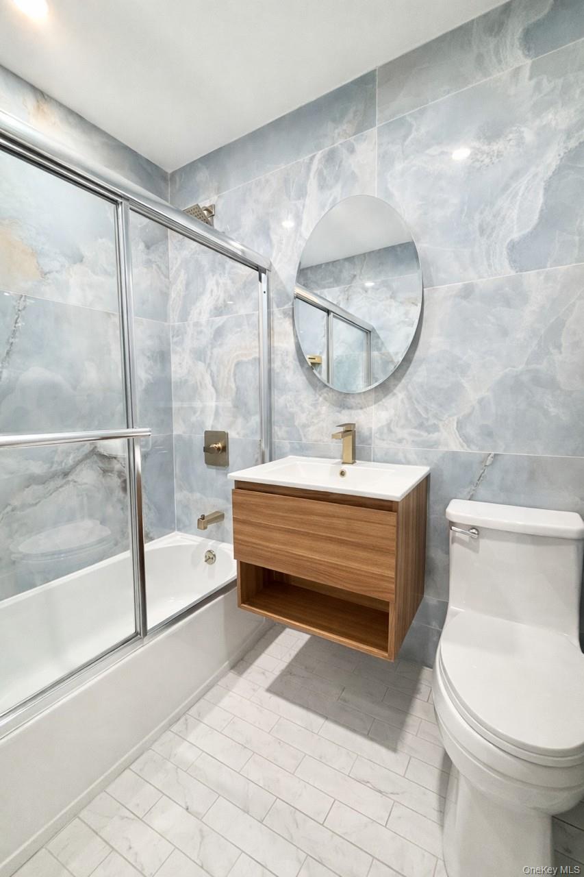 #12 photo, 1203 E Broadway E Broadway, Hewlett , NY 11557