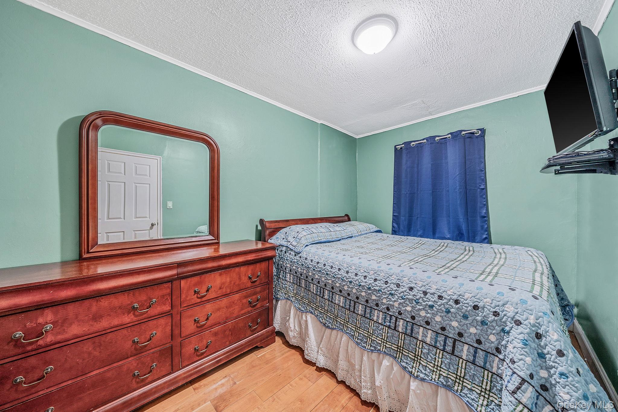 #12 photo, 10229 184th Street, كوينز Hollis , NY 11423