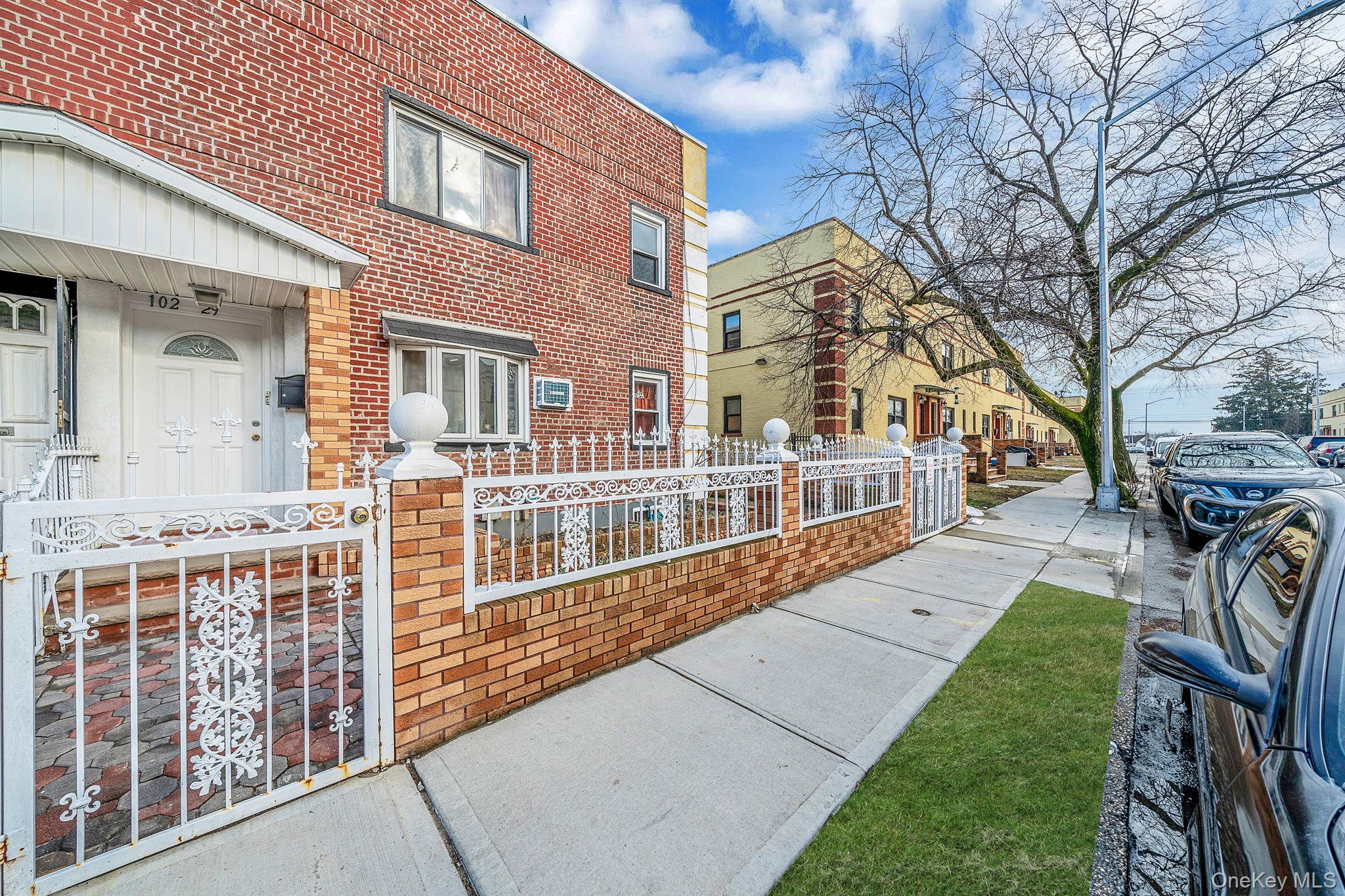 #2 photo, 10229 184th Street, كوينز Hollis , NY 11423