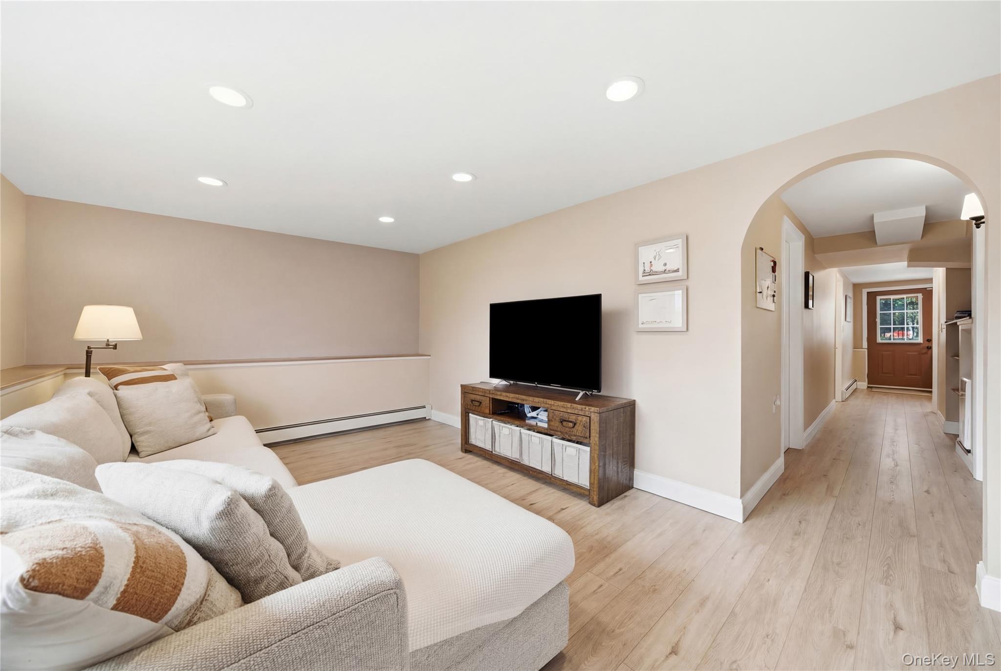 #11 photo, 214 Ralph Avenue, Babylon , NY 11702