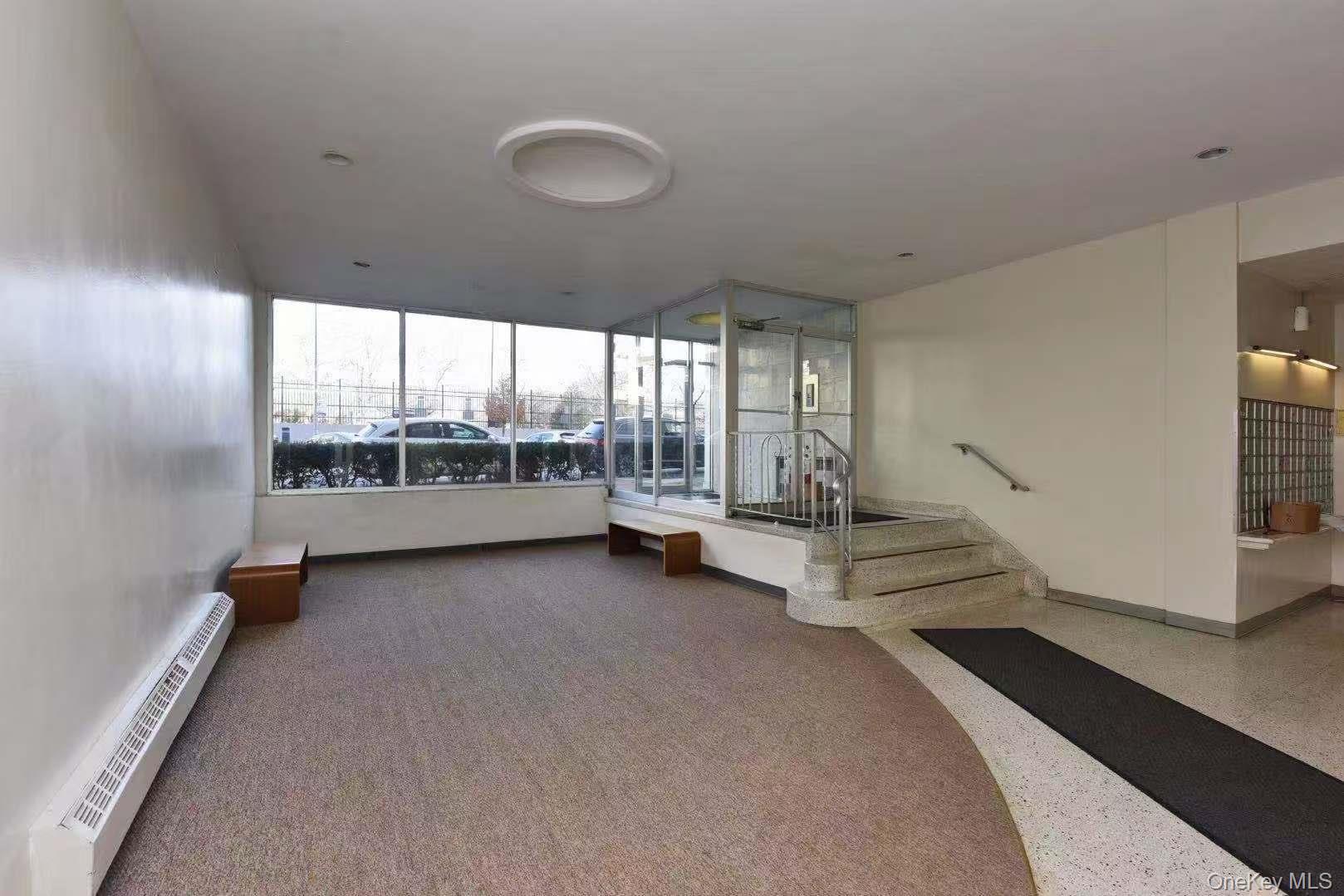 #4 photo, 15272 Melbourne Avenue, Flushing , NY 11367