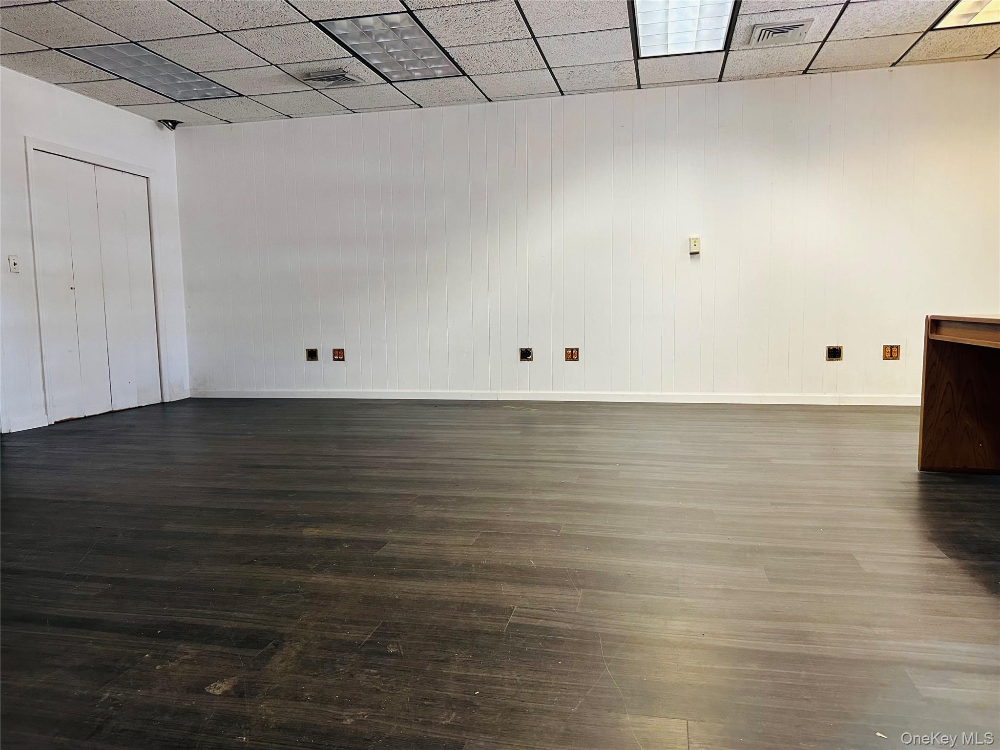 #15 photo, 211 Depot Road, Huntington Station , NY 11746