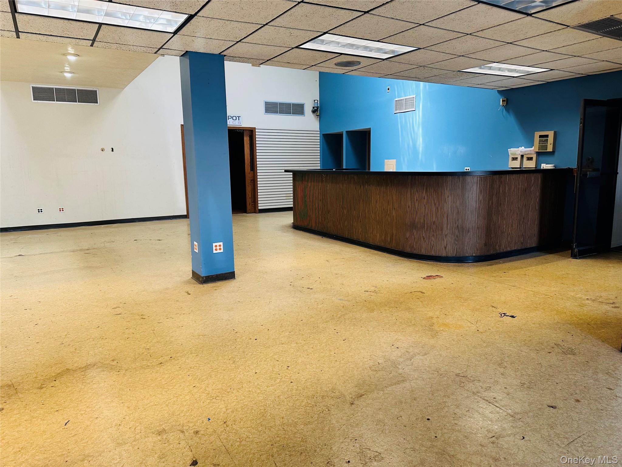 #19 photo, 211 Depot Road, Huntington Station , NY 11746