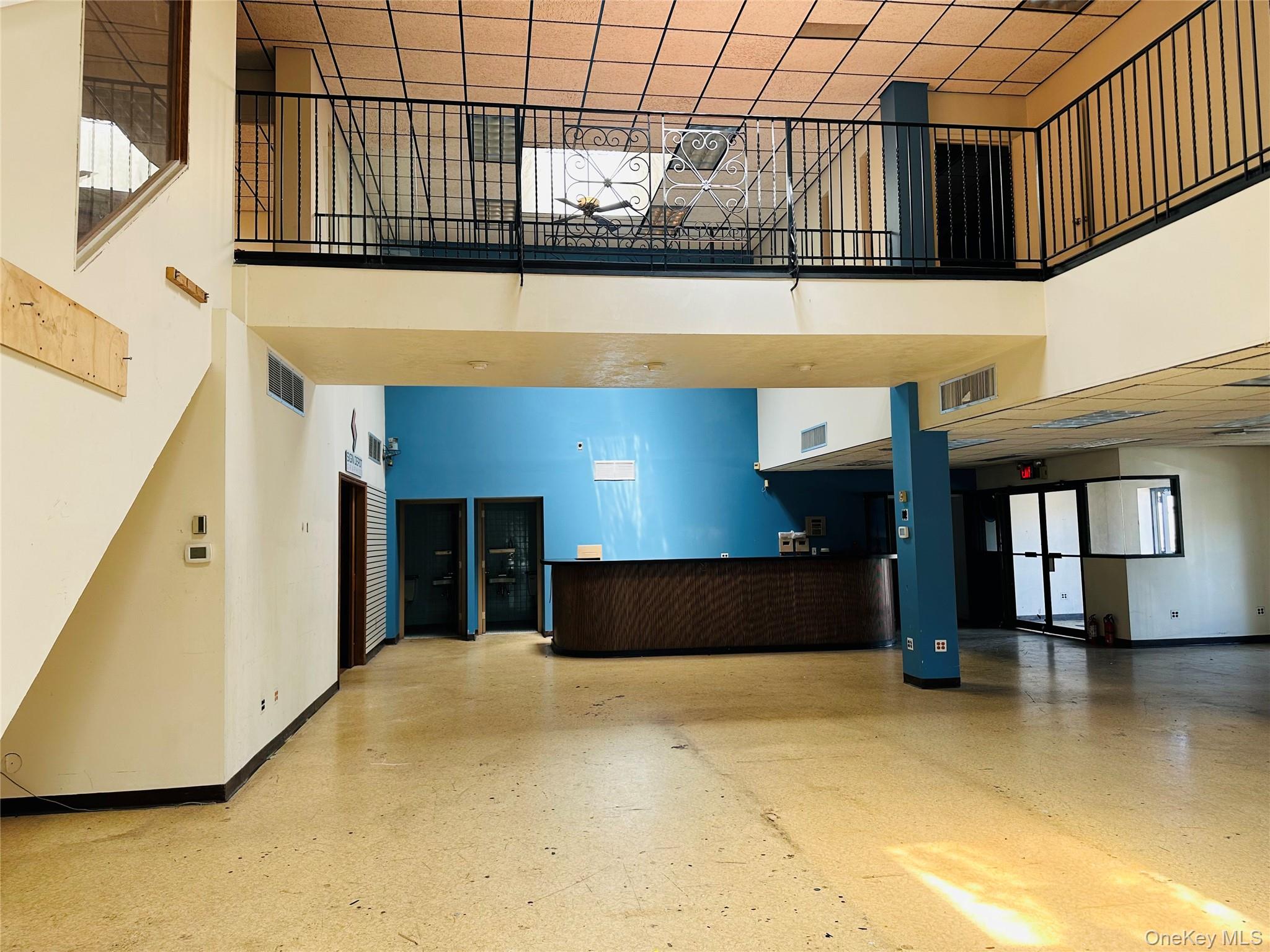 #6 photo, 211 Depot Road, Huntington Station , NY 11746