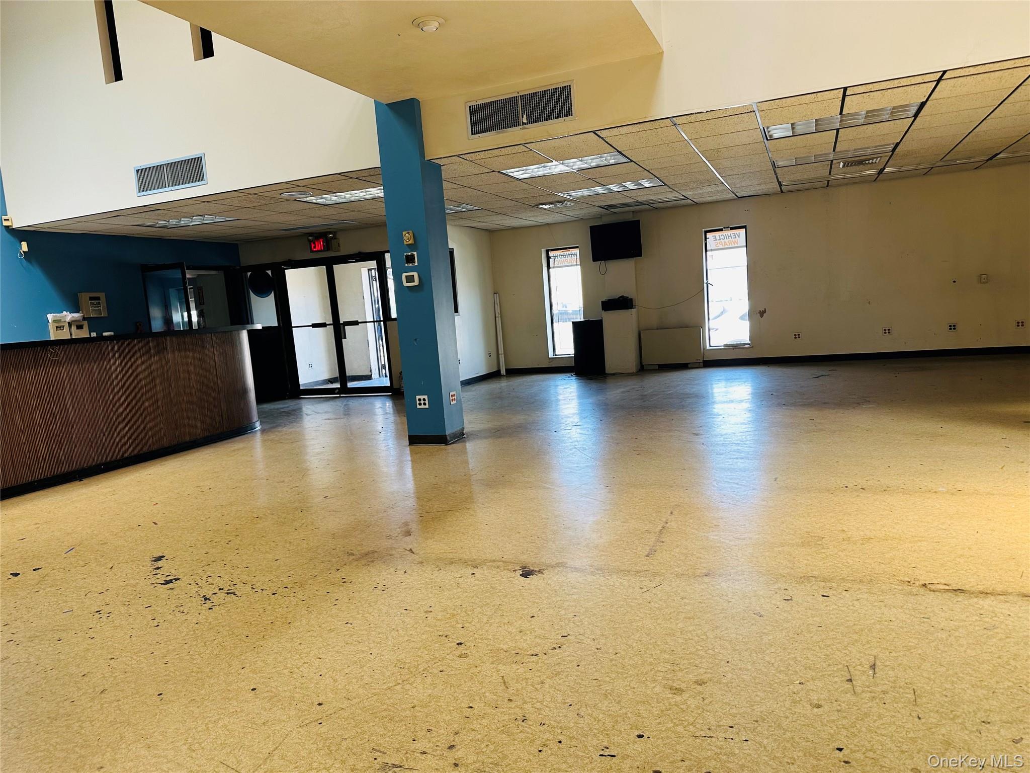 #7 photo, 211 Depot Road, Huntington Station , NY 11746