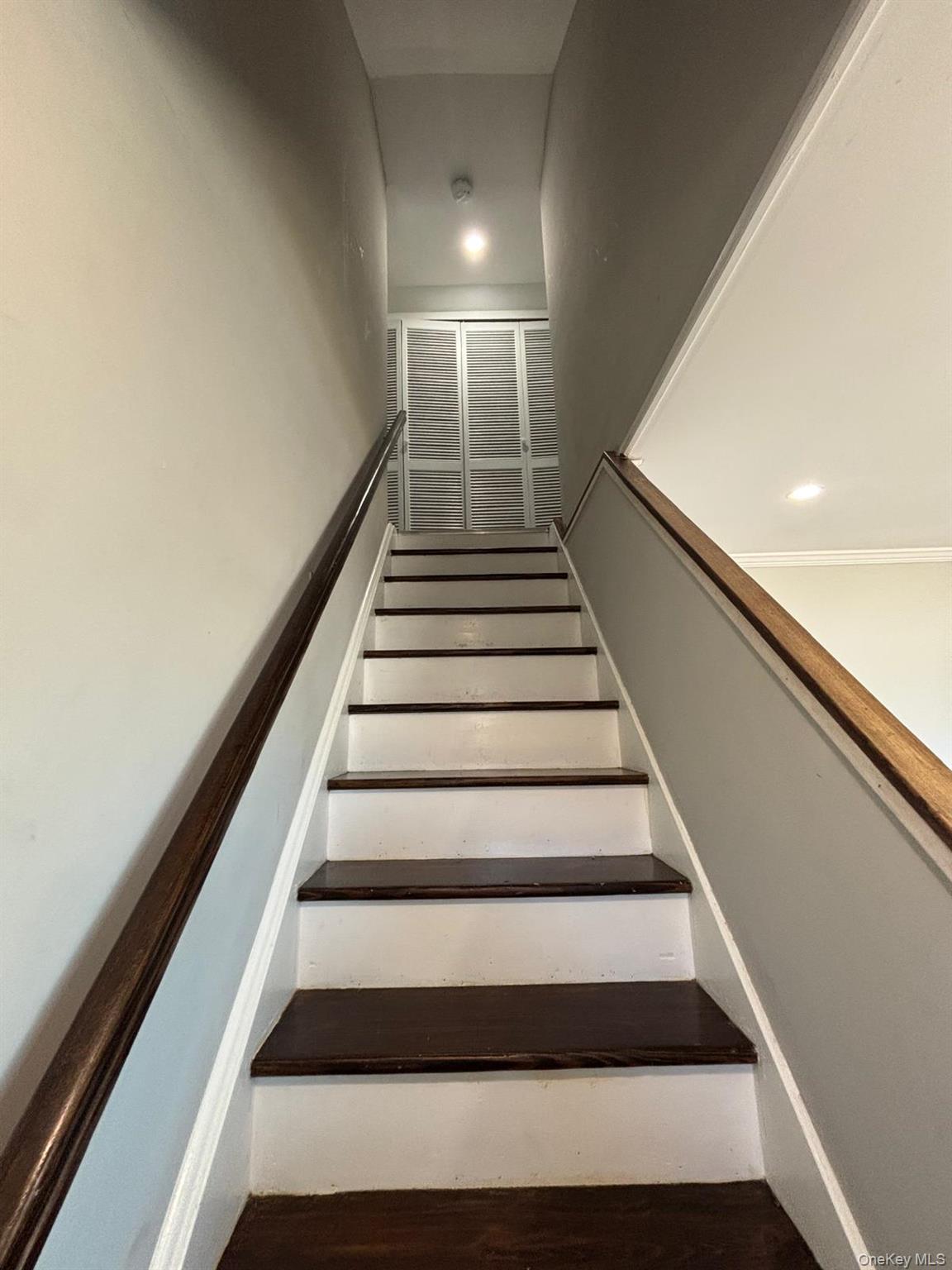 #10 photo, 26 Adams Street, Hicksville , NY 11801