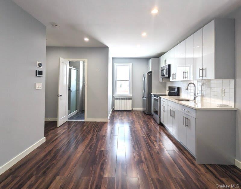 #1 photo, 58-09 61 Street, Maspeth , NY 11379