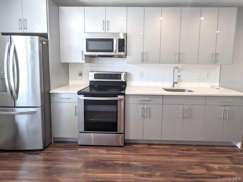 #3 photo, 58-09 61 Street, Maspeth , NY 11379