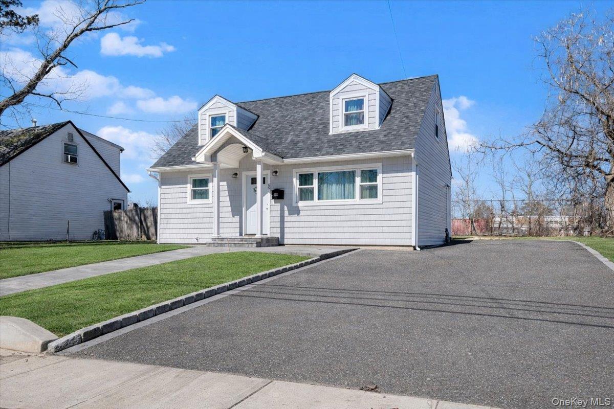 #2 photo, 69 Parkway Boulevard, Wyandanch , NY 11798