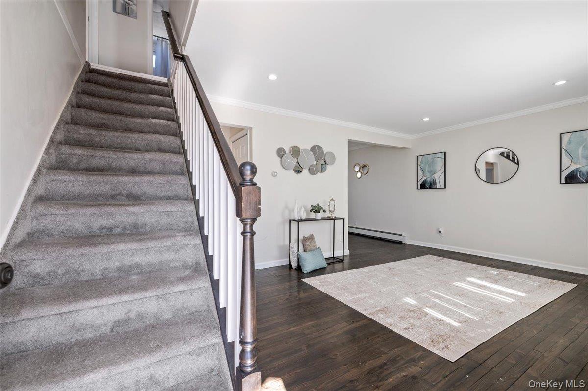 #3 photo, 69 Parkway Boulevard, Wyandanch , NY 11798