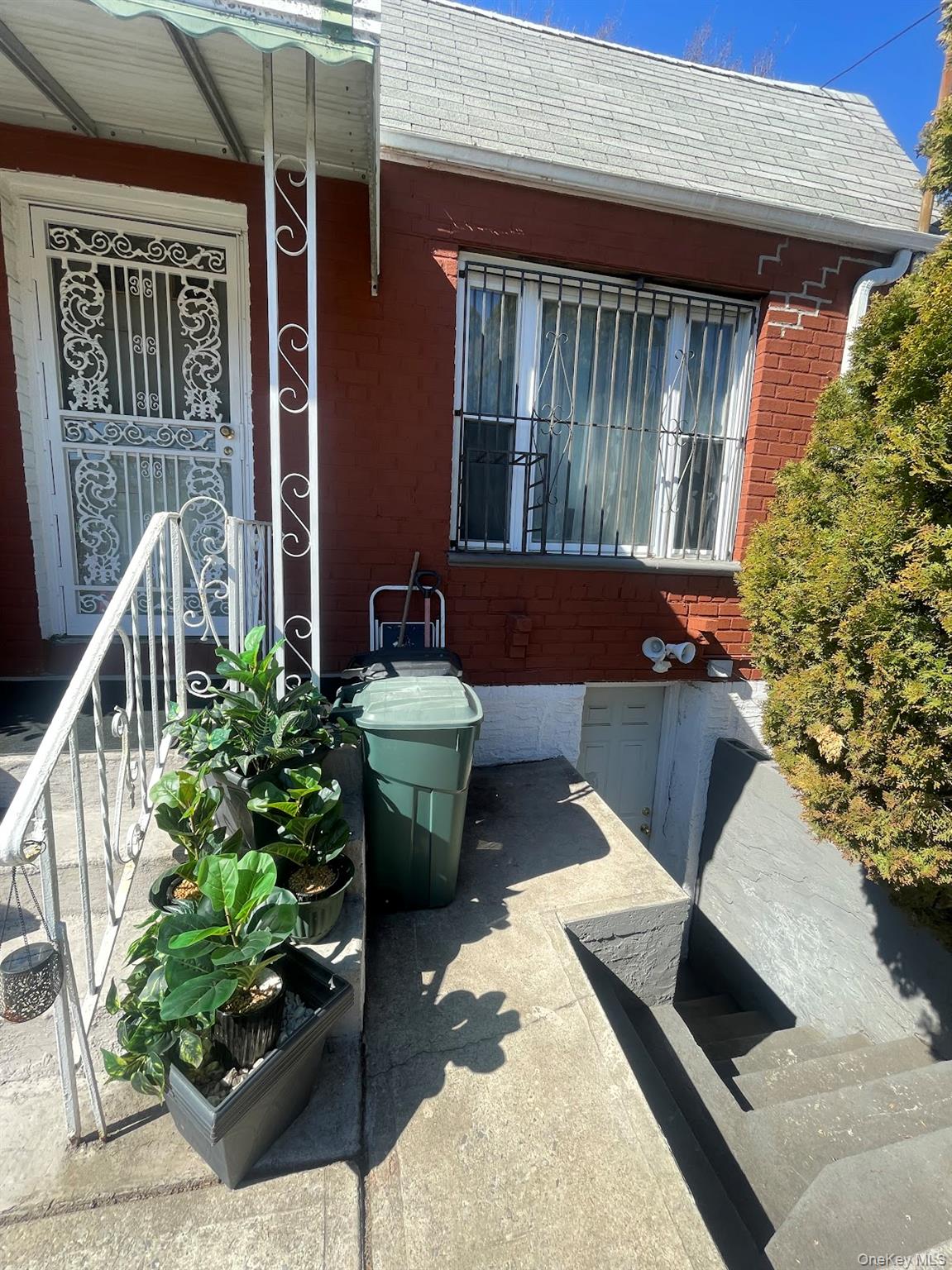 #2 photo, 13022 Springfield Boulevard, Springfield Gardens , NY 11413