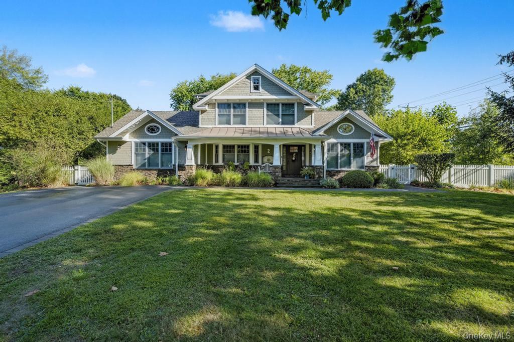 #1 photo, 2 Greg Lane, East Northport , NY 11731