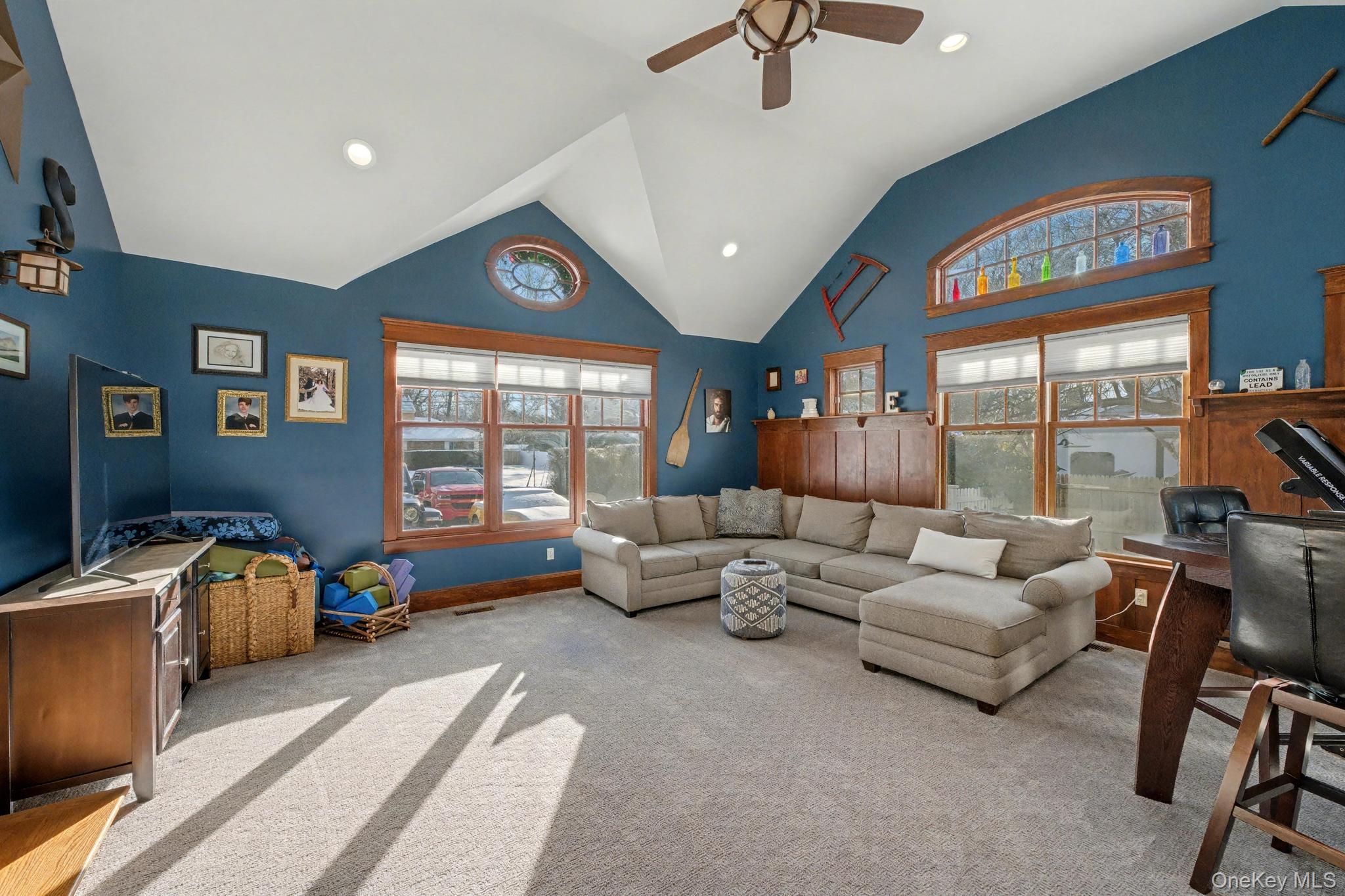 #11 photo, 2 Greg Lane, East Northport , NY 11731