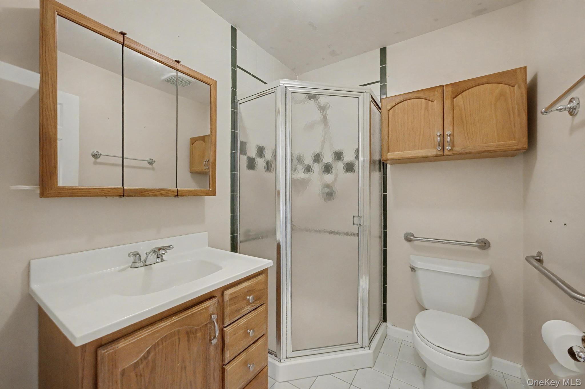 #15 photo, 2 Greg Lane, East Northport , NY 11731