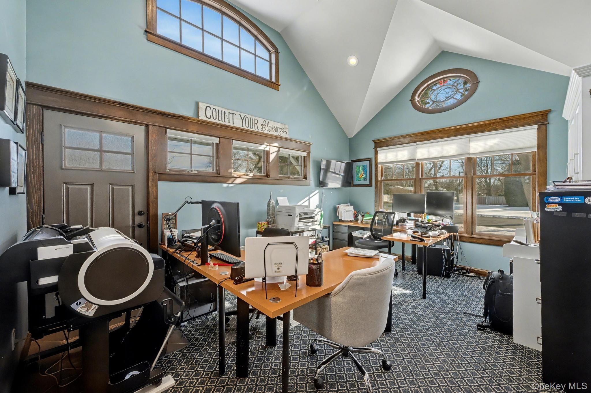 #16 photo, 2 Greg Lane, East Northport , NY 11731